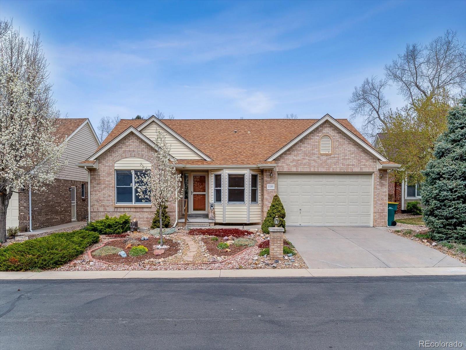 Carriage Village Aurora Home | MLS #: 93731201185 S Kramer Court, Aurora Beds: 3 Baths: 3 Price: $634,900