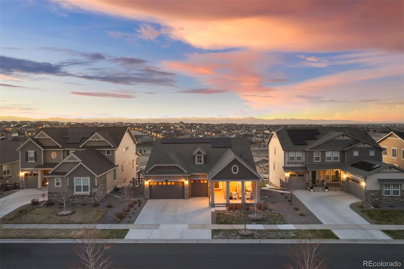 Inspiration Aurora Home | MLS #: 36458568751 S Wenatchee Court, Aurora Beds: 3 Baths: 3 Price: $850,000