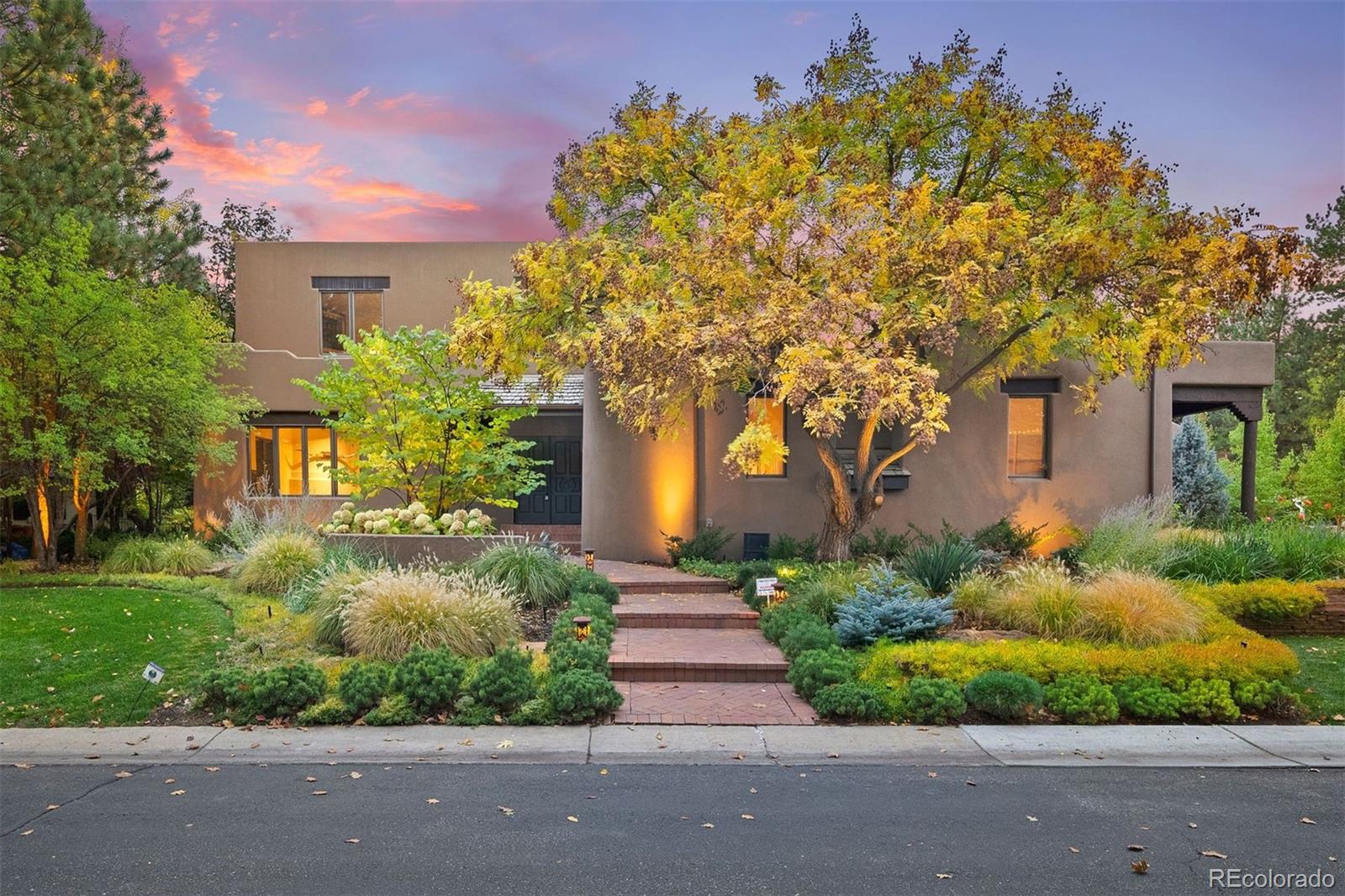 9  polo field lane, Denver sold home. Closed on 2025-09-03 for $3,200,000.