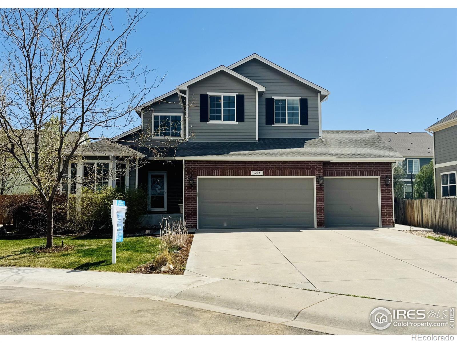 605  Wycombe Court, windsor MLS: 4567891030025 Beds: 4 Baths: 3 Price: $525,000