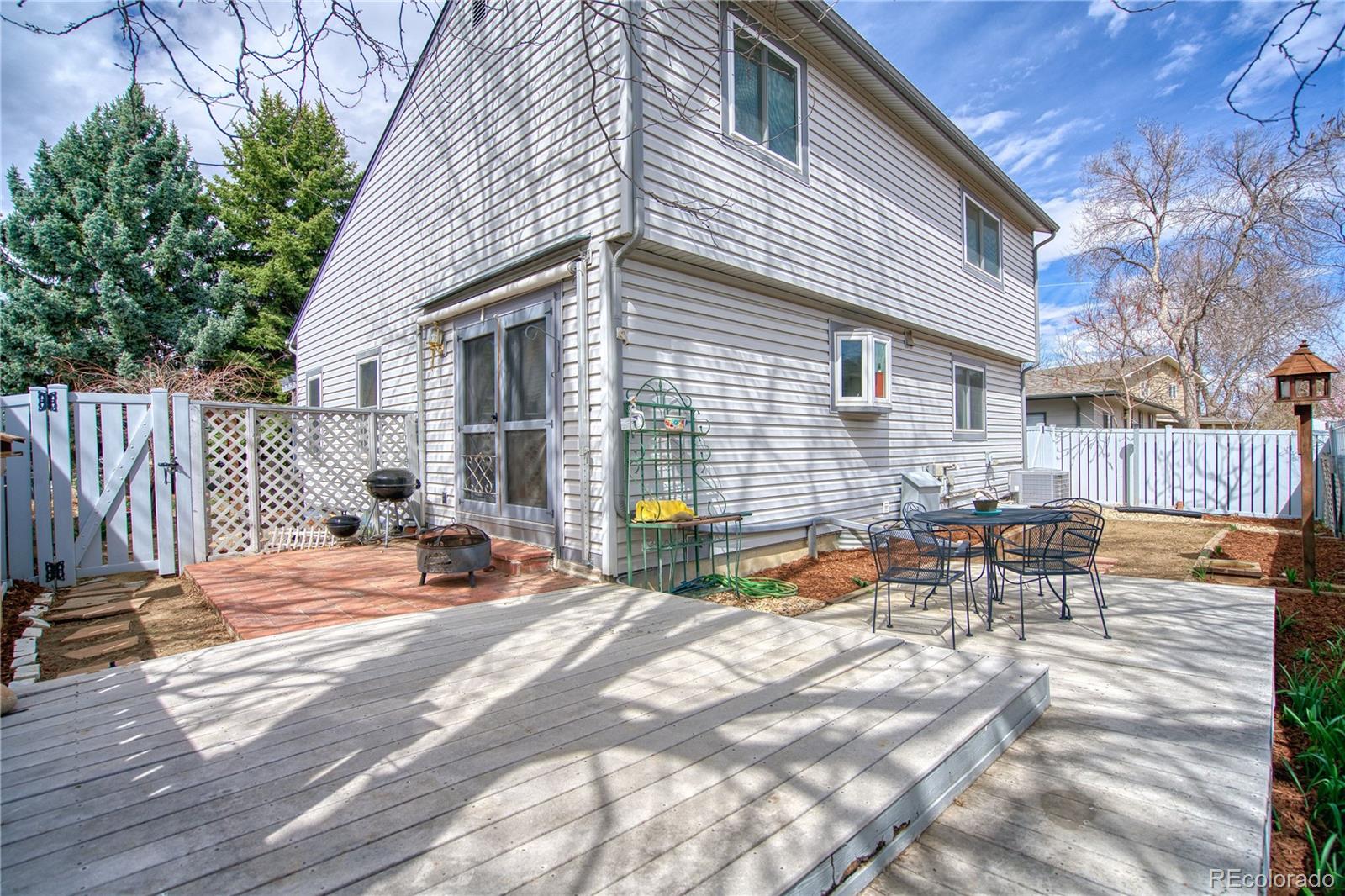 1834  Hennington Court, longmont MLS: 3241258 Beds: 4 Baths: 3 Price: $549,000