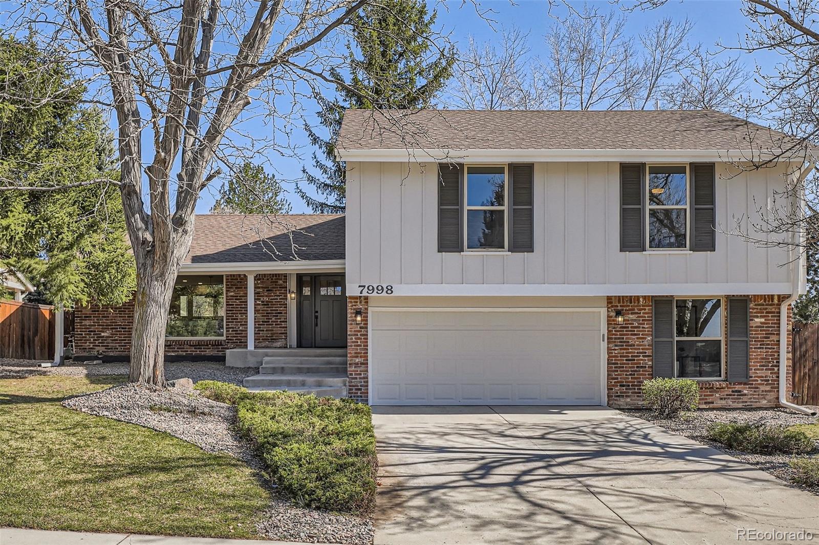 7998 S Wabash Court, centennial MLS: 9545800 Beds: 5 Baths: 3 Price: $1,250,000