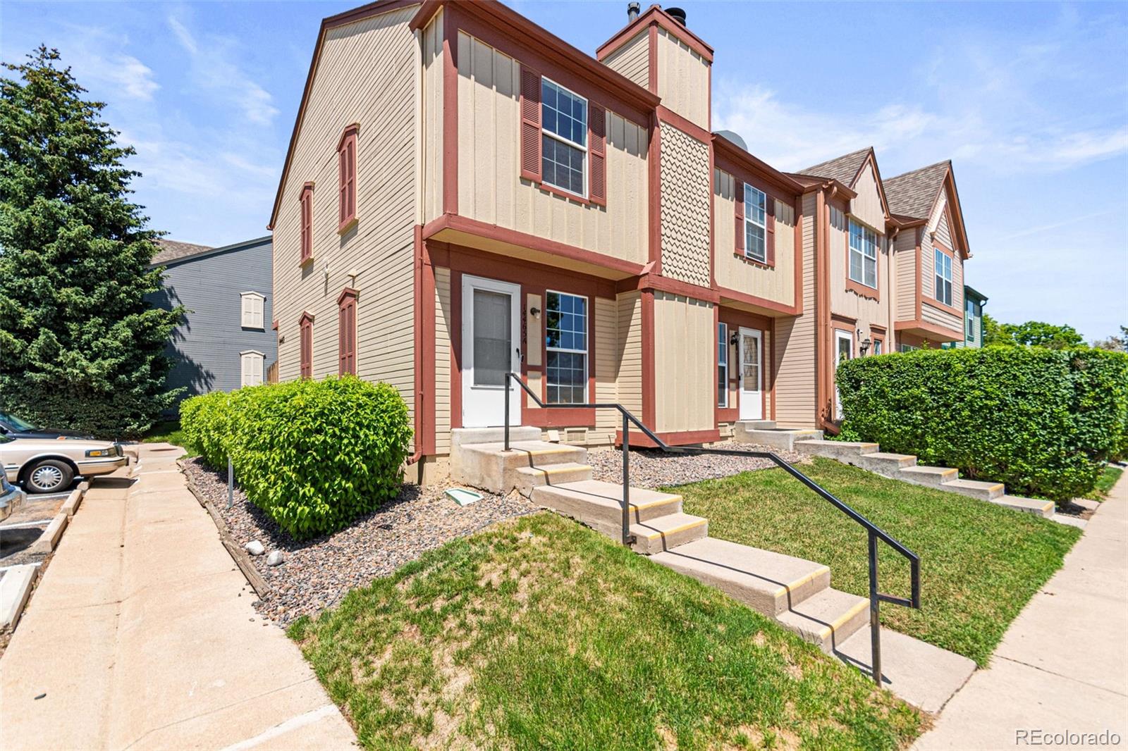 14465 E Hawaii Circle, aurora MLS: 8083907 Beds: 2 Baths: 1 Price: $250,000