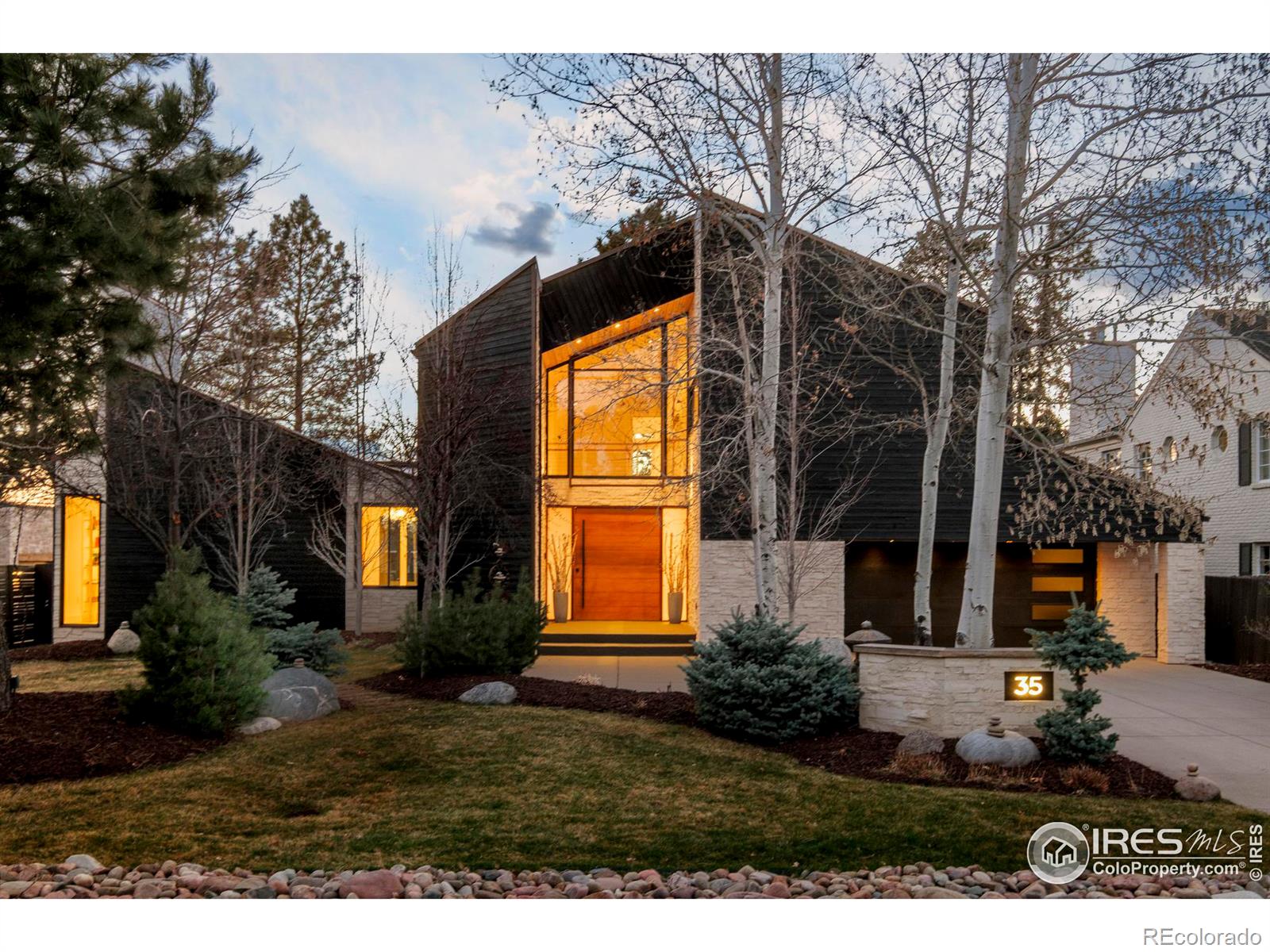 35  Dahlia Street, denver MLS: 4567891030149 Beds: 3 Baths: 4 Price: $3,350,000