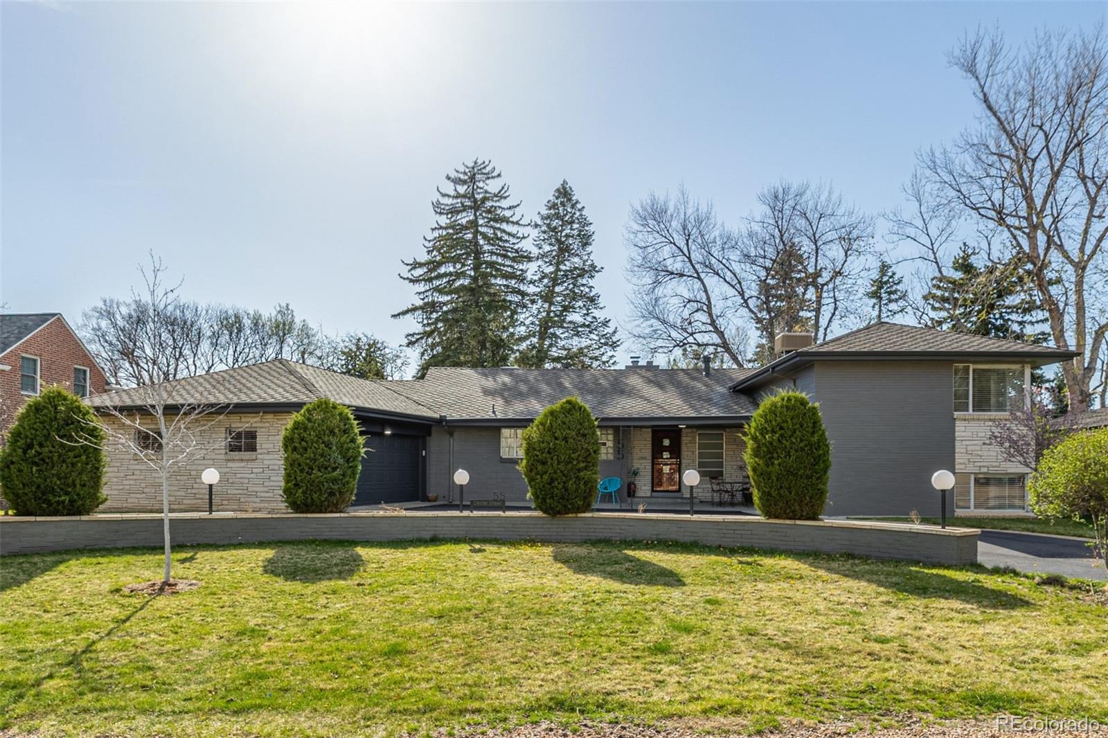 55  Dexter Street, denver MLS: 8820670 Beds: 4 Baths: 4 Price: $2,250,000