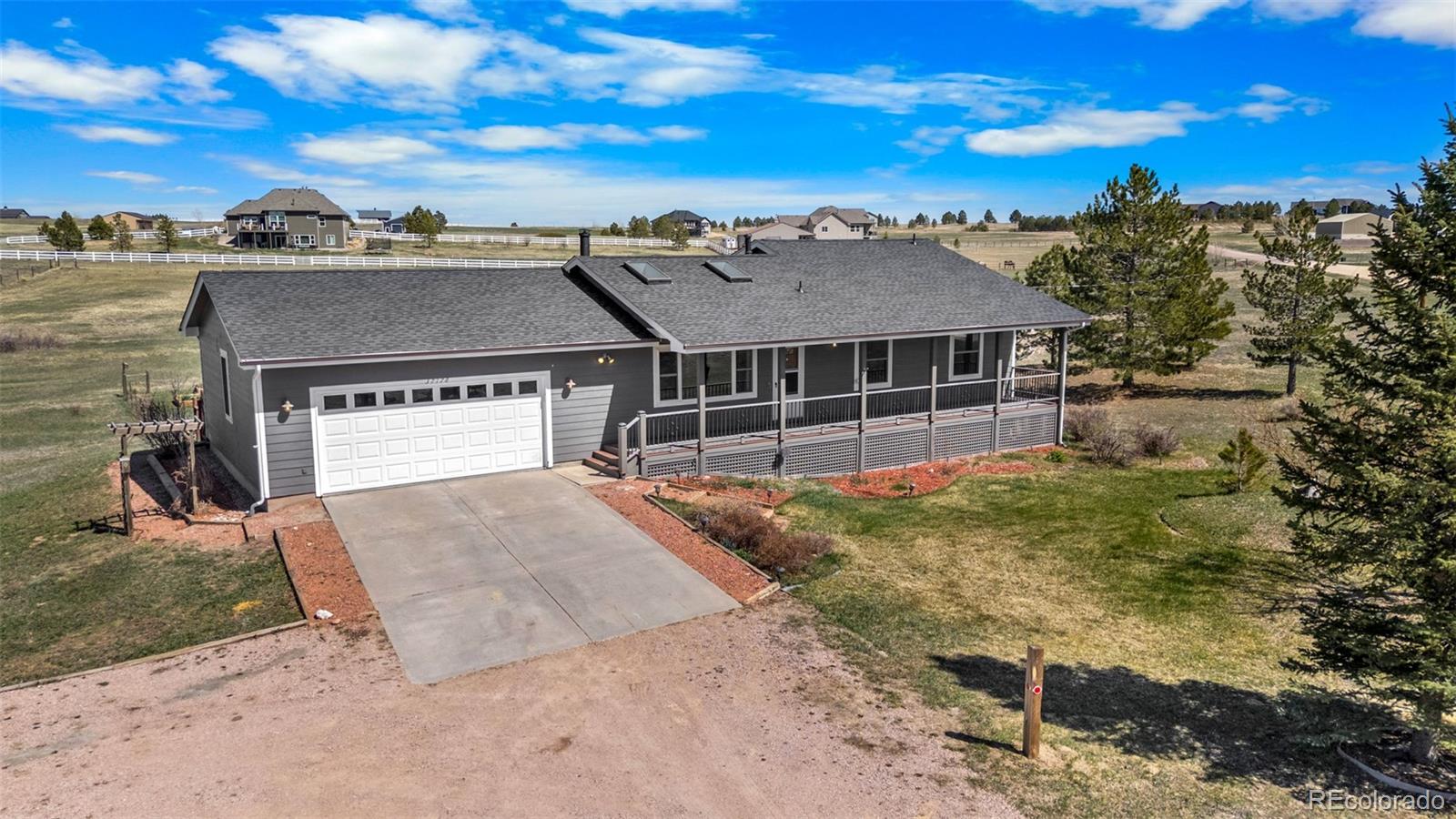 37178  Pheasant Run, elizabeth MLS: 8640260 Beds: 3 Baths: 3 Price: $700,000