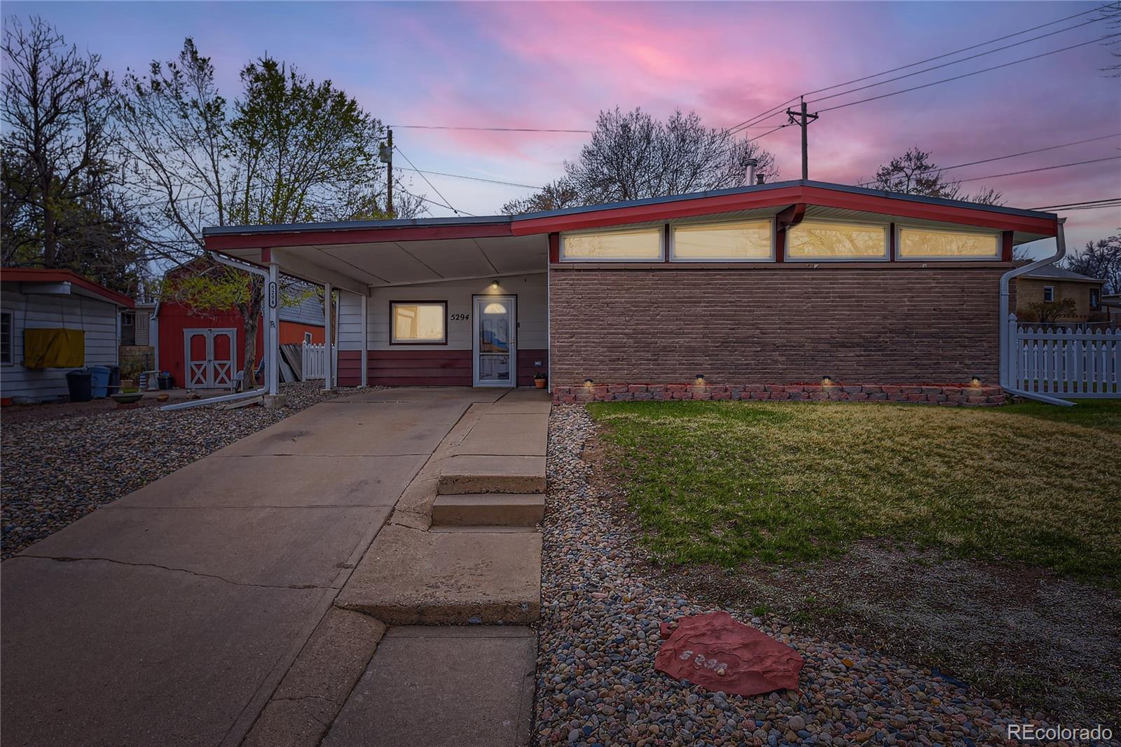 5294 S Prescott Street, littleton MLS: 9838210 Beds: 3 Baths: 1 Price: $500,000
