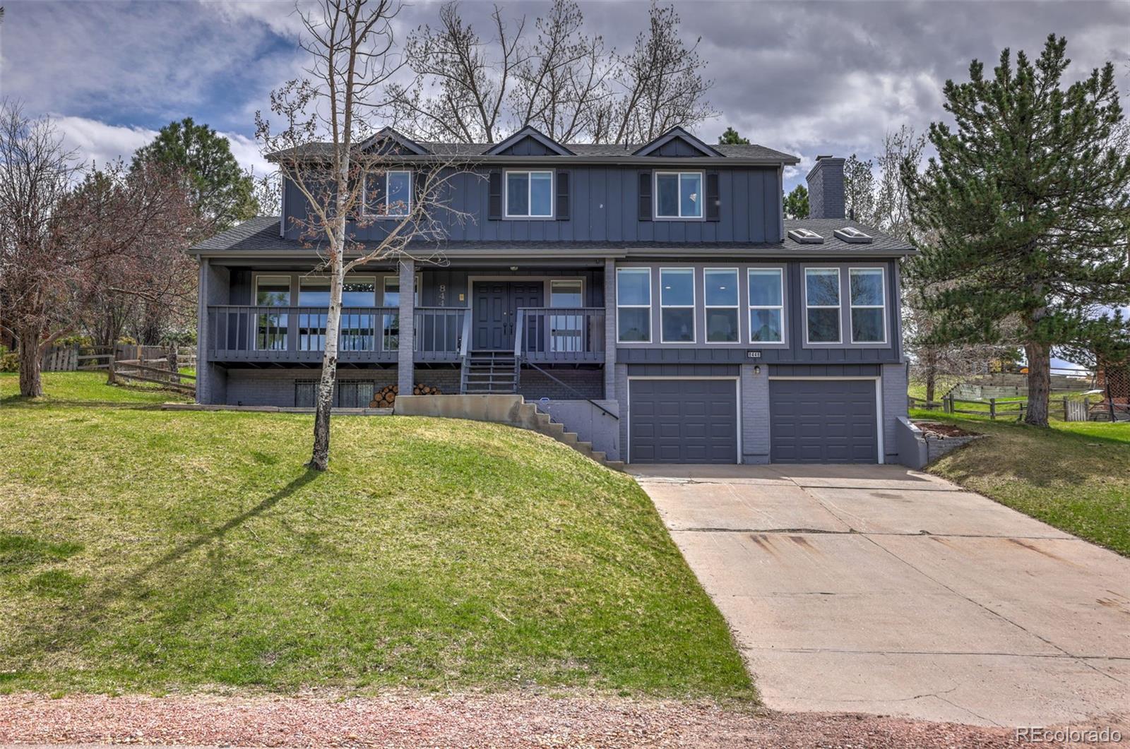 8446 lightening view drive, Parker sold home. Closed on 2025-05-22 for $912,000.