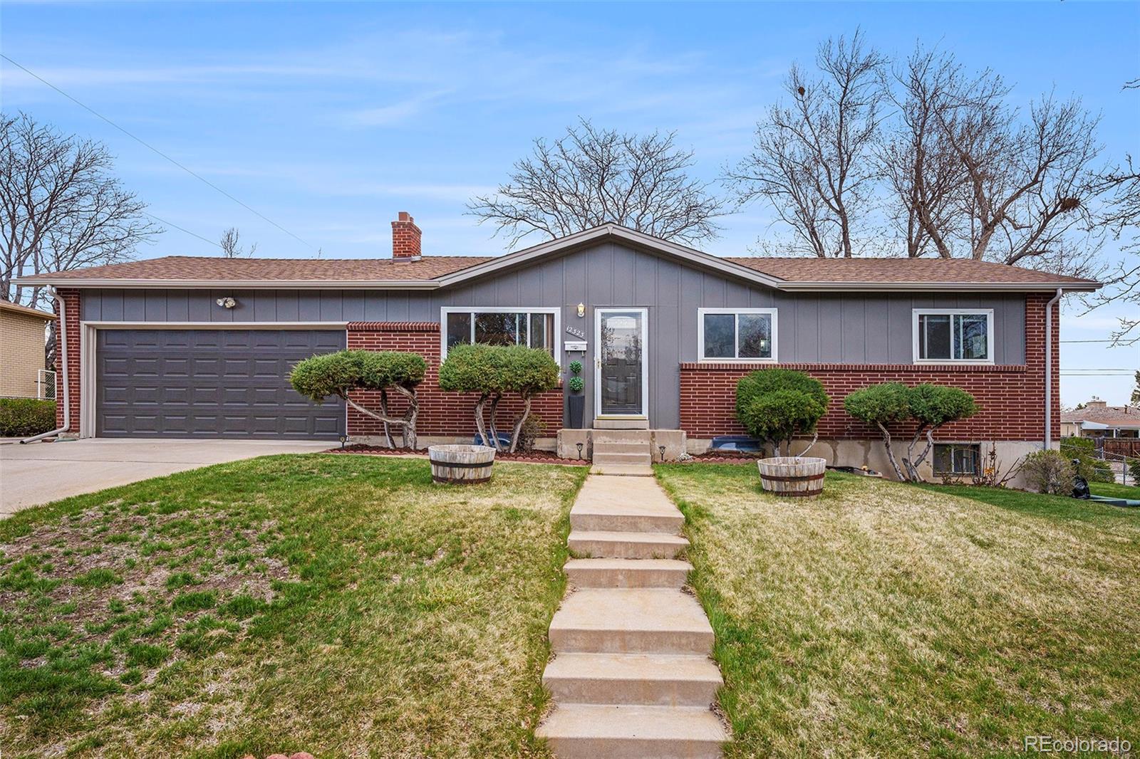 12323 W Connecticut Drive, lakewood MLS: 5377177 Beds: 4 Baths: 3 Price: $630,000