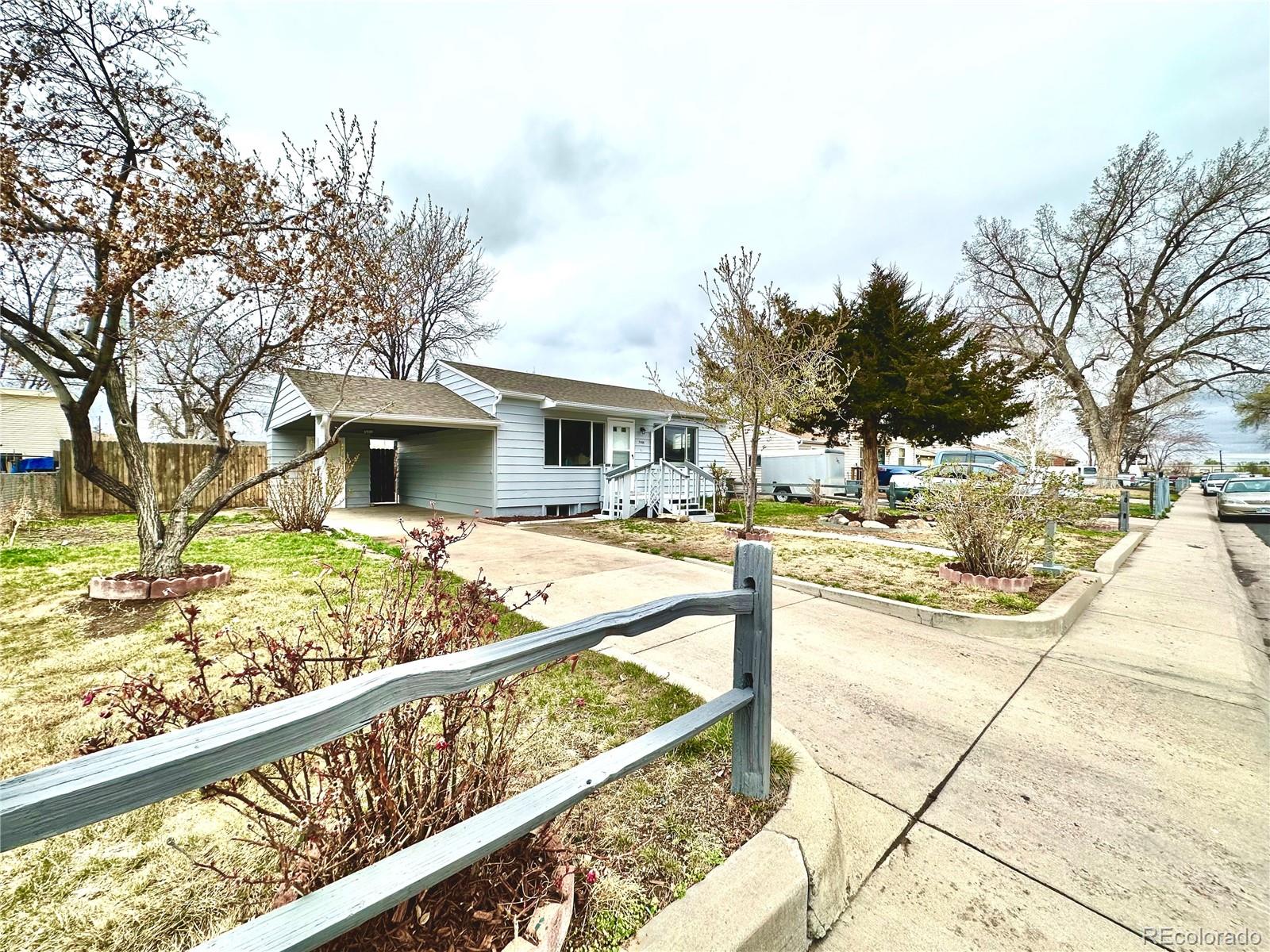 7901  Newport Street, commerce city MLS: 5272905 Beds: 3 Baths: 1 Price: $379,899