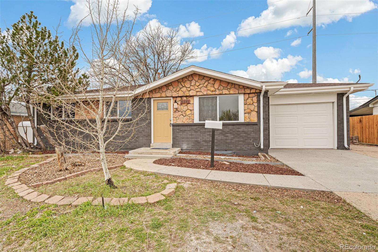 8481  Clarkson Street, denver MLS: 2262840 Beds: 5 Baths: 2 Price: $519,900