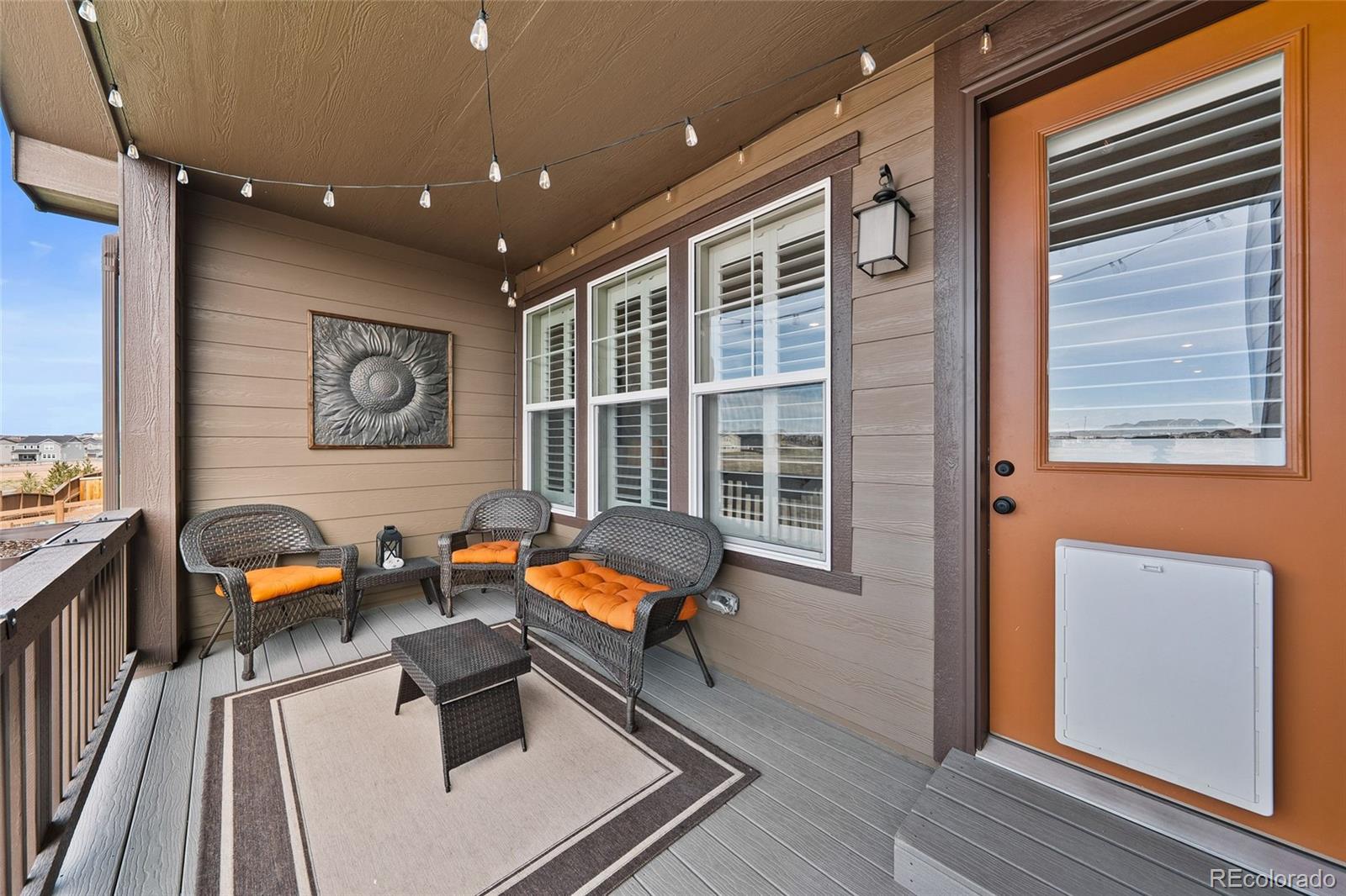4475  Hidden Gulch Road, castle rock MLS: 3542510 Beds: 4 Baths: 3 Price: $689,000