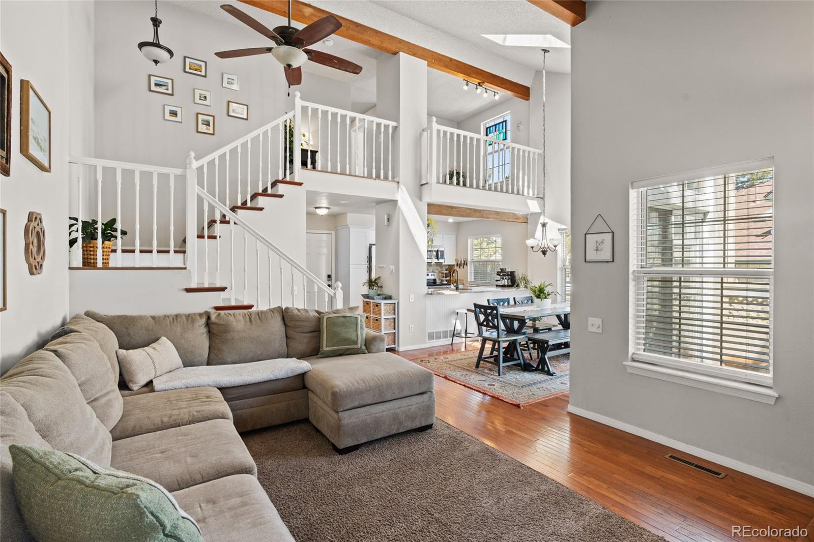 949 S Evanston Circle , Aurora  MLS: 9027499 Beds: 3 Baths: 4 Price: $375,000