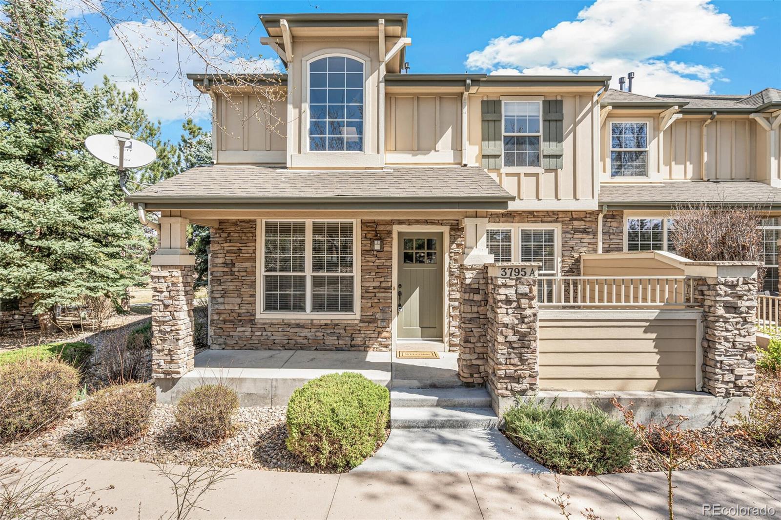 Legacy Ridge West Westminster Condo / Townhome | MLS #: 82564333795 W 104th Drive A, Westminster Beds: 3 Baths: 3 Price: $579,500