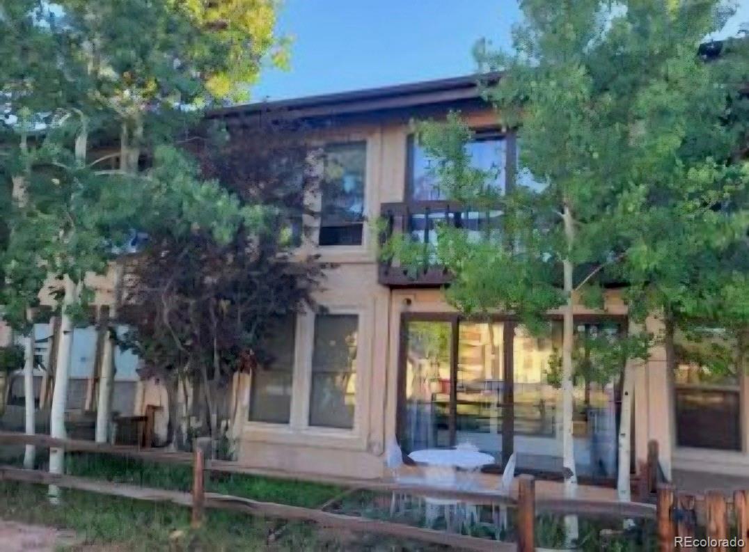 755 apache , Woodland Park sold home. Closed on 2025-05-09 for $325,000.