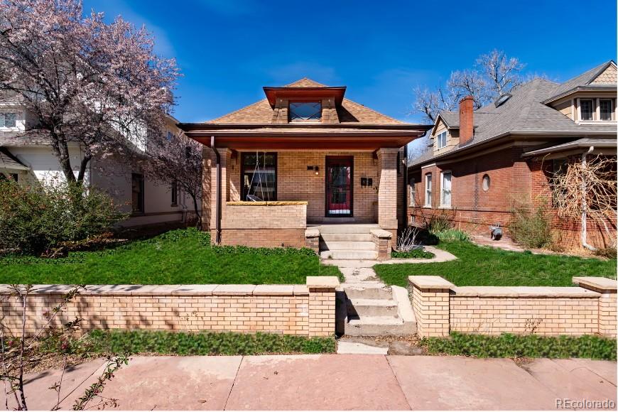 615 S Grant Street, denver MLS: 2387664 Beds: 3 Baths: 2 Price: $825,000