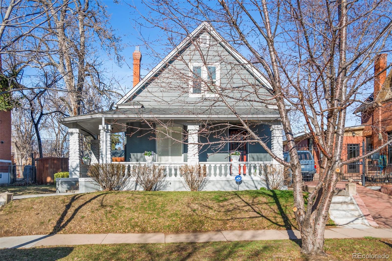 3931  King Street, denver MLS: 4542817 Beds: 2 Baths: 2 Price: $799,000