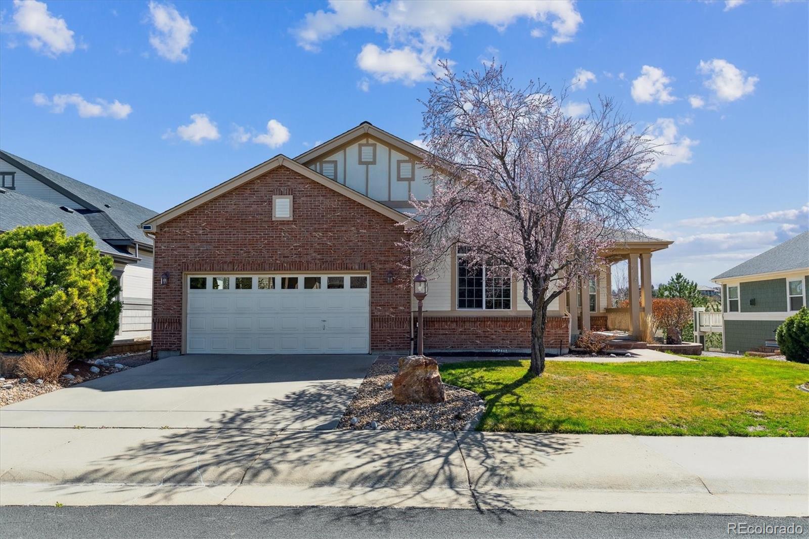 8714 E 148th Circle, thornton MLS: 4529865 Beds: 2 Baths: 3 Price: $779,900