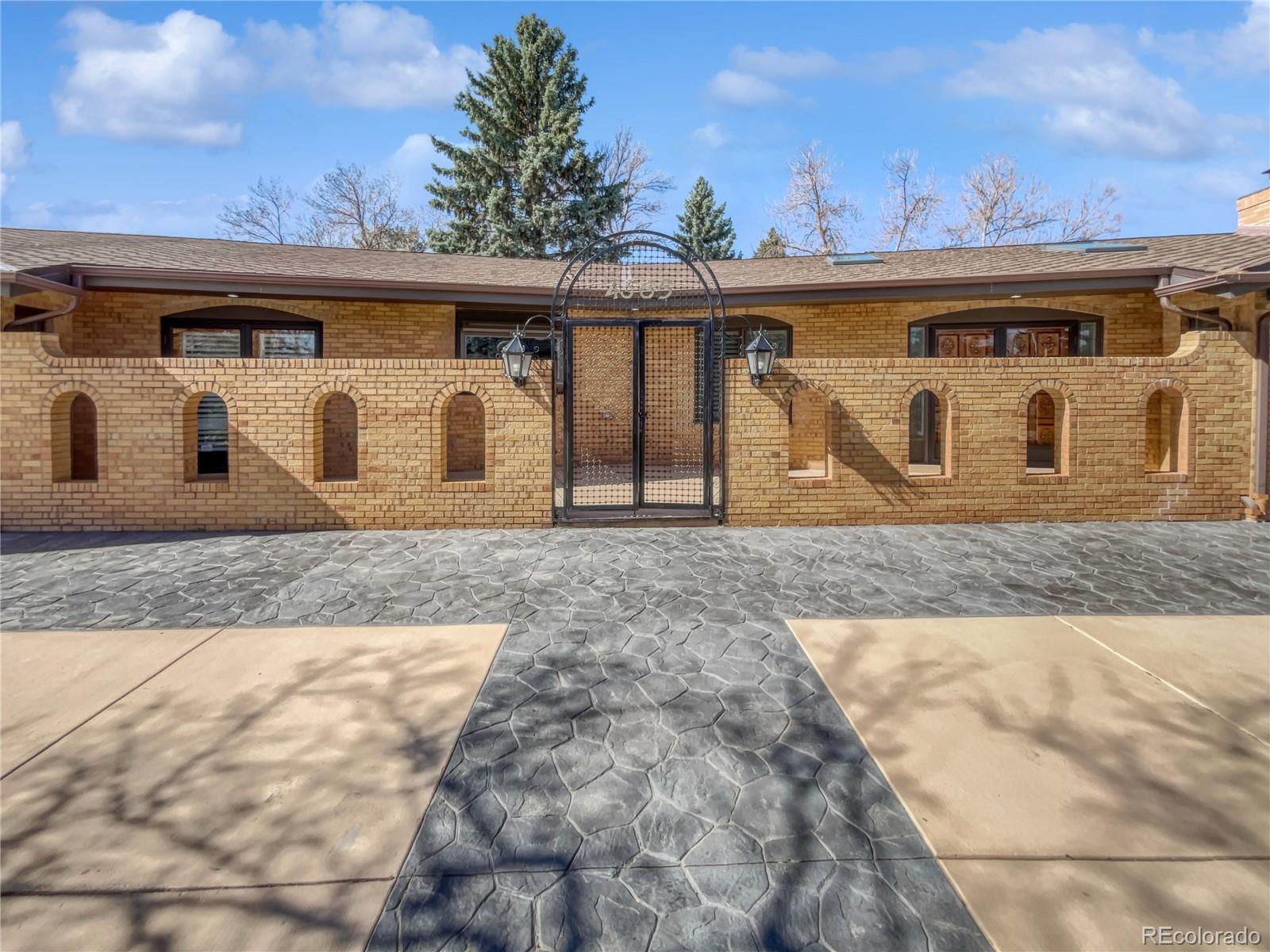  Greenwood Village Home | MLS #: 41163214365 S Alton Way, Greenwood Village Beds: 4 Baths: 4 Price: $1,025,000