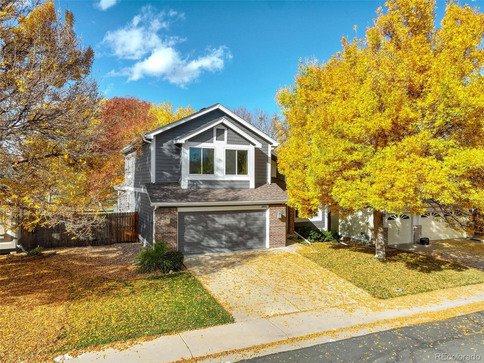 10971  Bryant Street, westminster MLS: 3879843 Beds: 3 Baths: 3 Price: $689,000