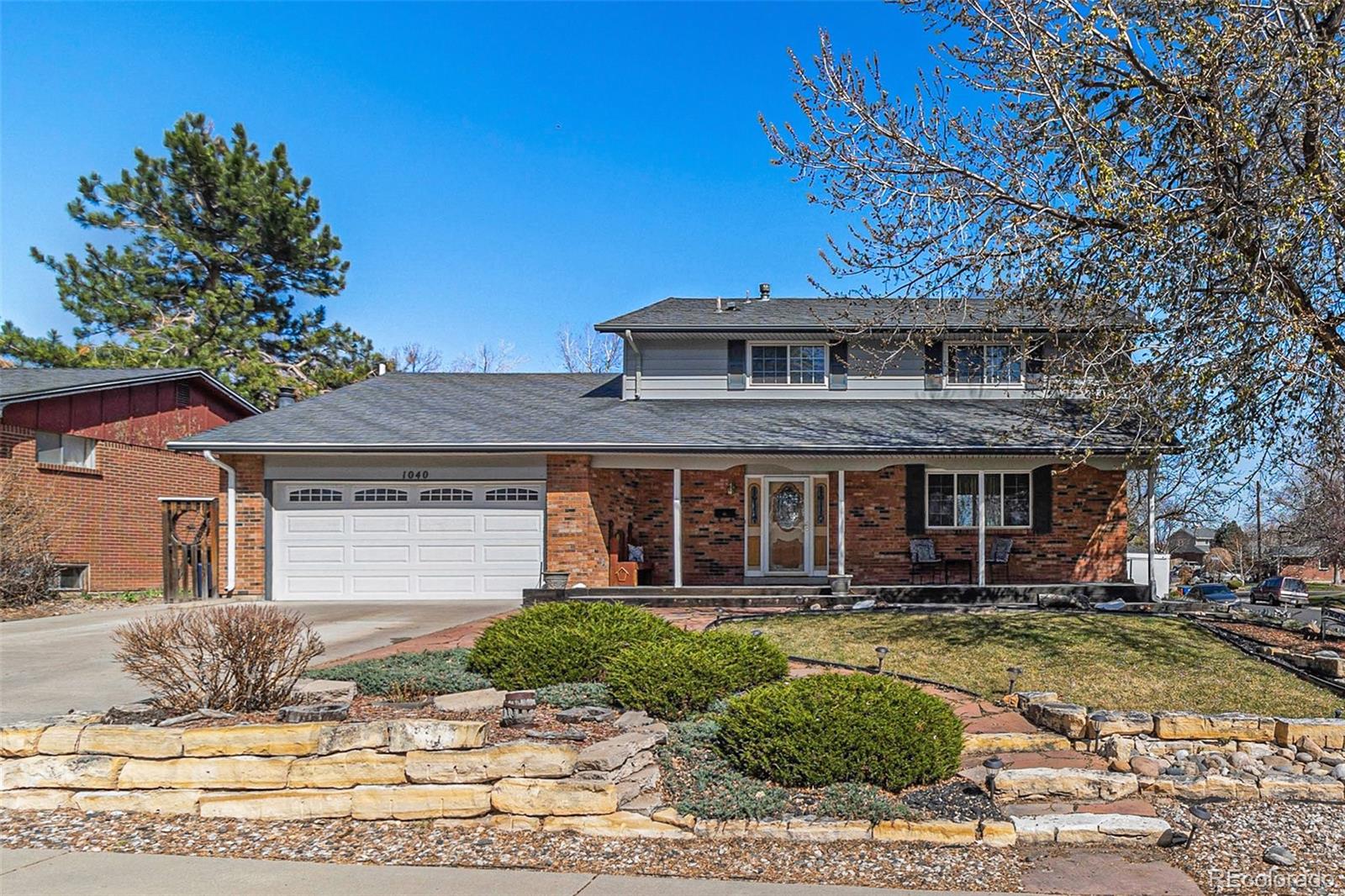 1040  Hemlock Way, broomfield MLS: 9040679 Beds: 4 Baths: 3 Price: $625,000