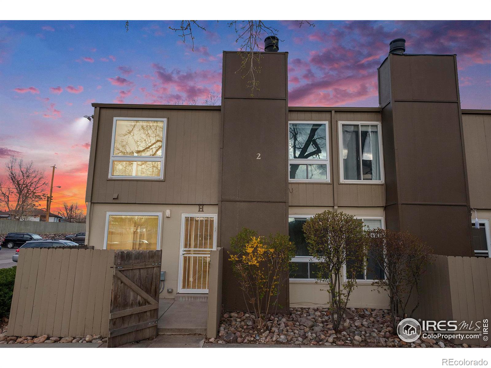 7373 W Florida Avenue 2H, Lakewood  MLS: 4567891030628 Beds: 2 Baths: 2 Price: $295,000