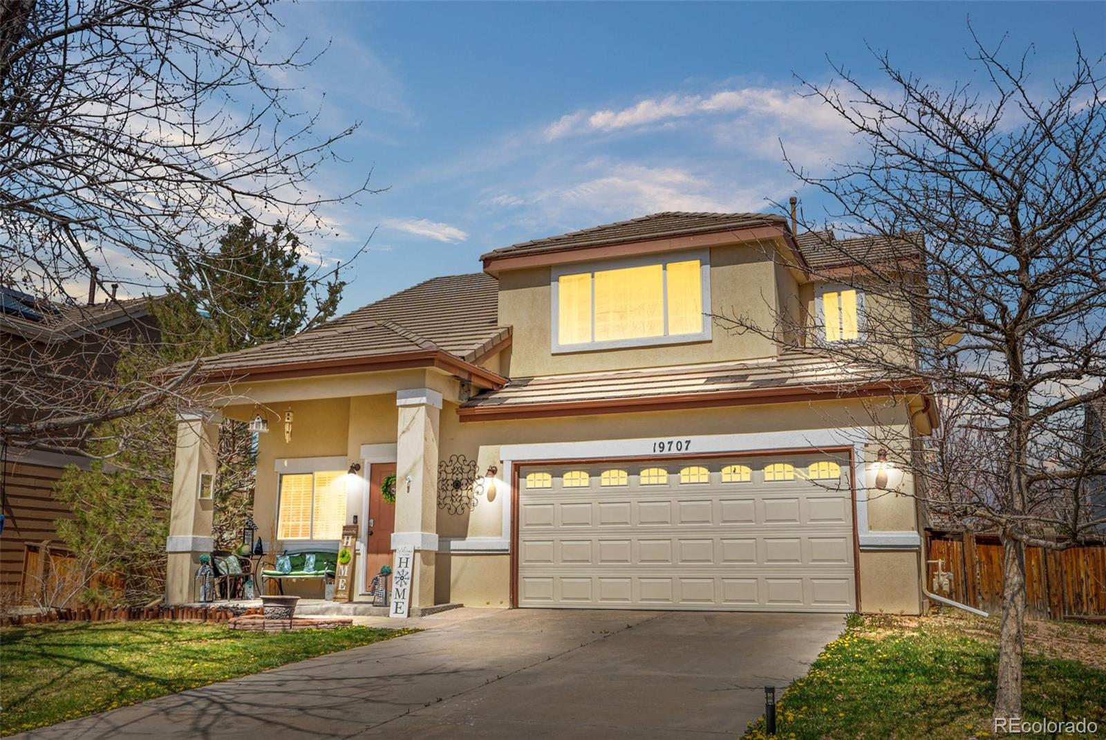 19707 E 59th Place, aurora MLS: 3958513 Beds: 3 Baths: 3 Price: $455,000
