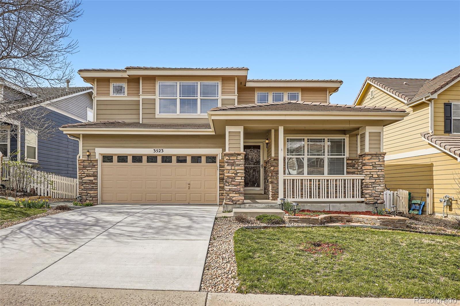 3523  Brushwood Drive, castle rock MLS: 9693508 Beds: 5 Baths: 4 Price: $637,500