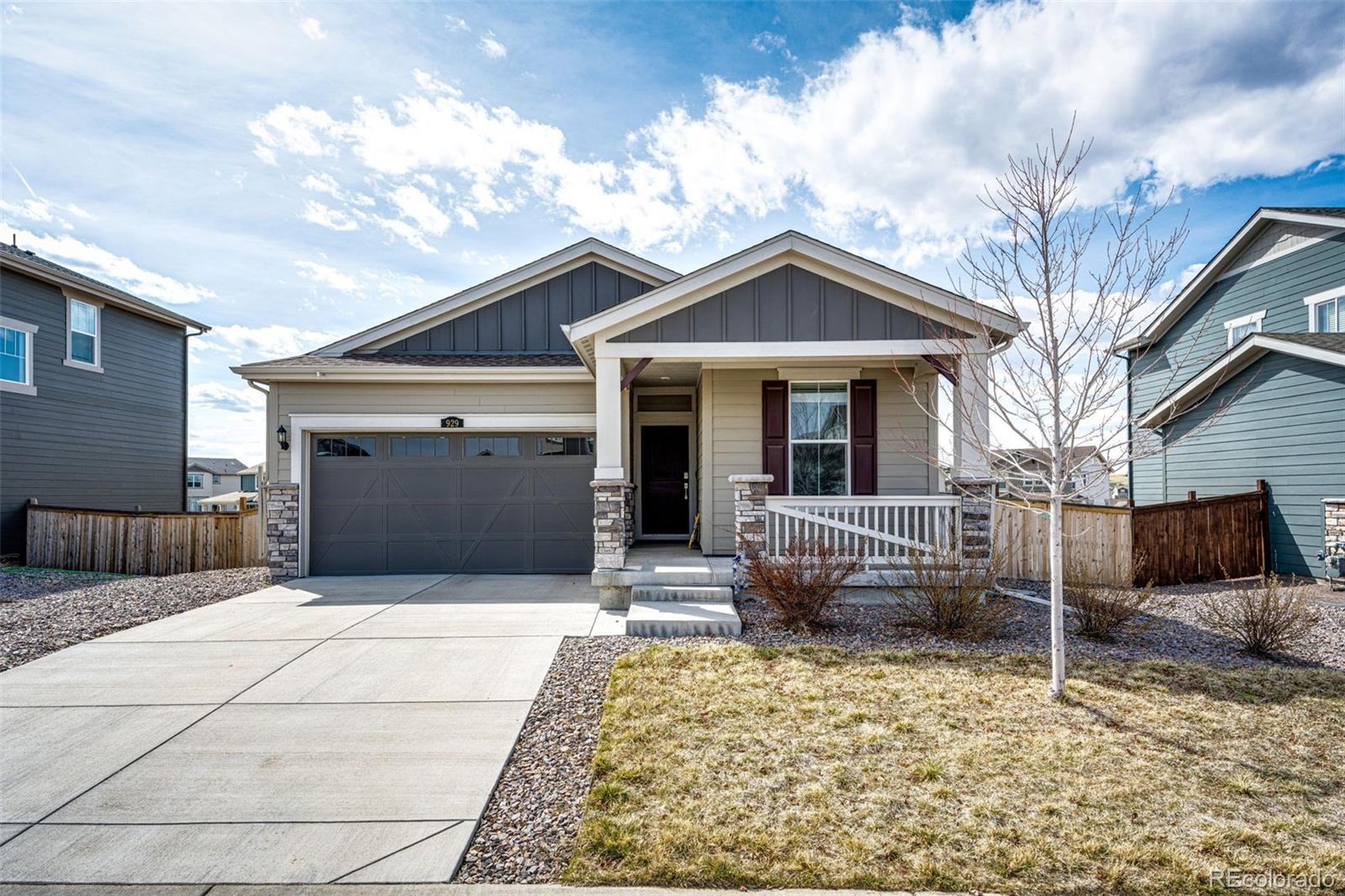 929  Honey Berry Court, elizabeth MLS: 6640105 Beds: 3 Baths: 2 Price: $524,900