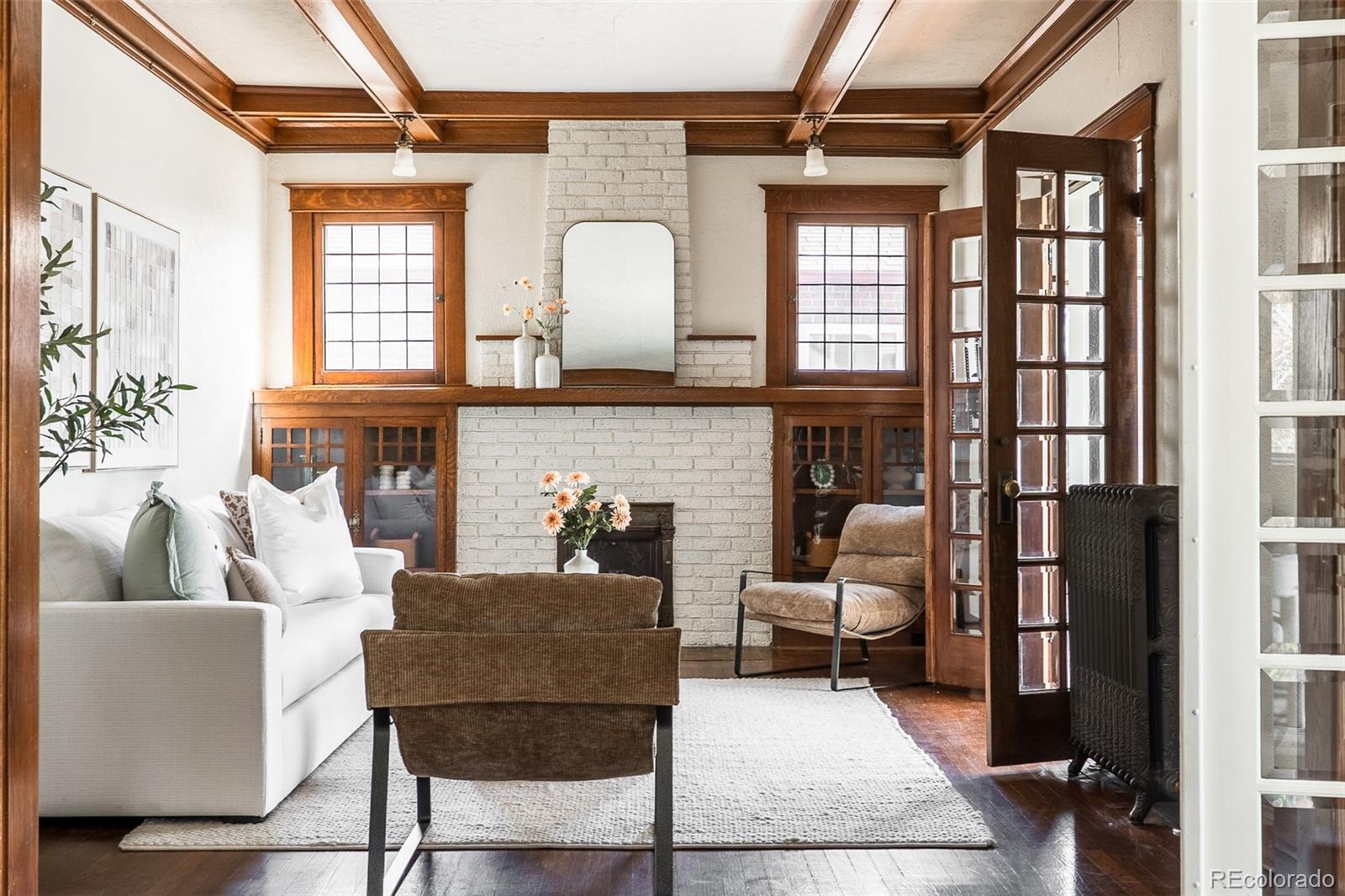 1620  Dahlia Street, denver MLS: 9879174 Beds: 4 Baths: 3 Price: $985,000