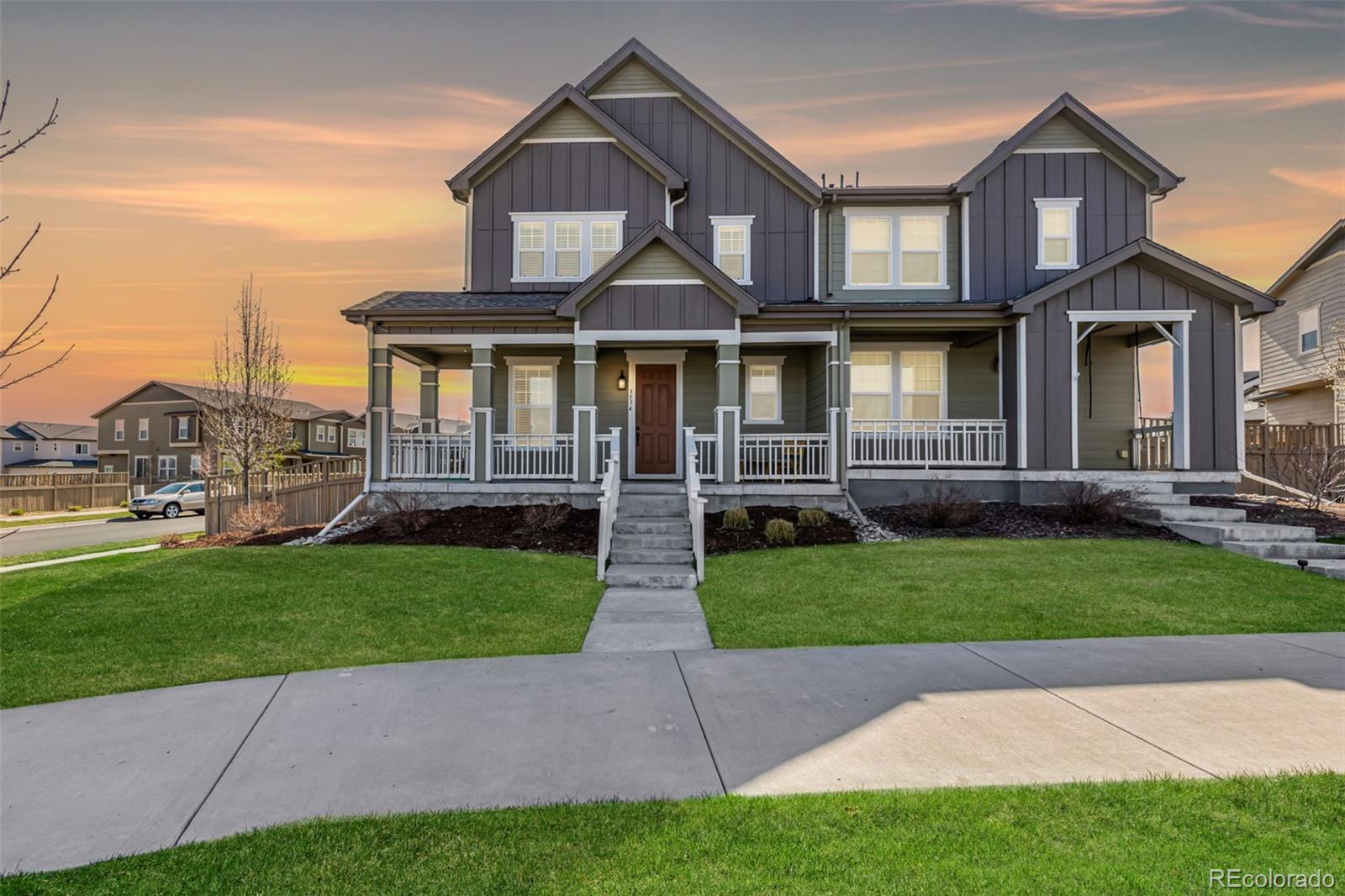 3534 N Meadows Drive, castle rock MLS: 1619373 Beds: 3 Baths: 3 Price: $600,000