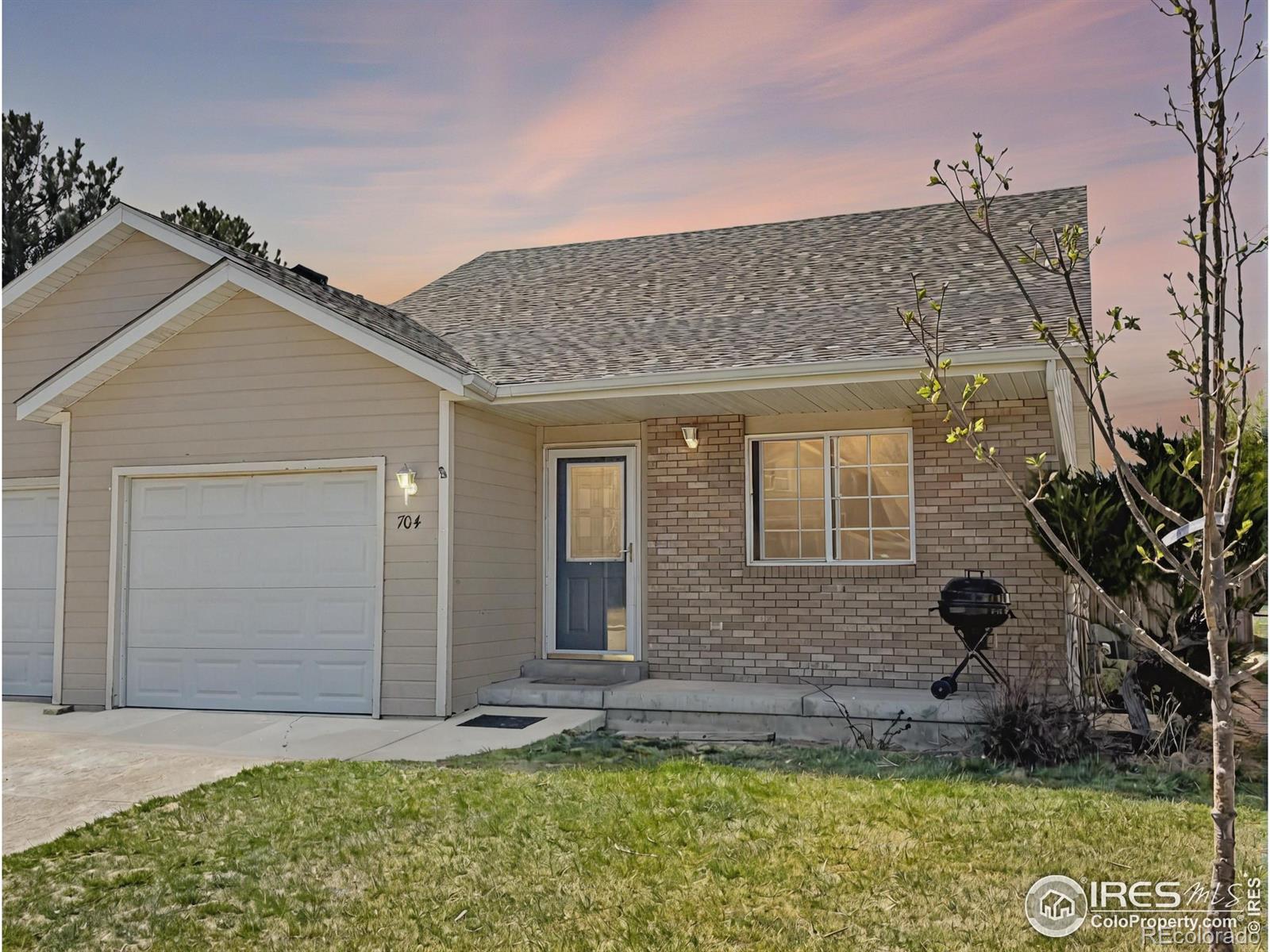 704 daniels street, Rush sold home. Closed on 2025-06-06 for $272,500.