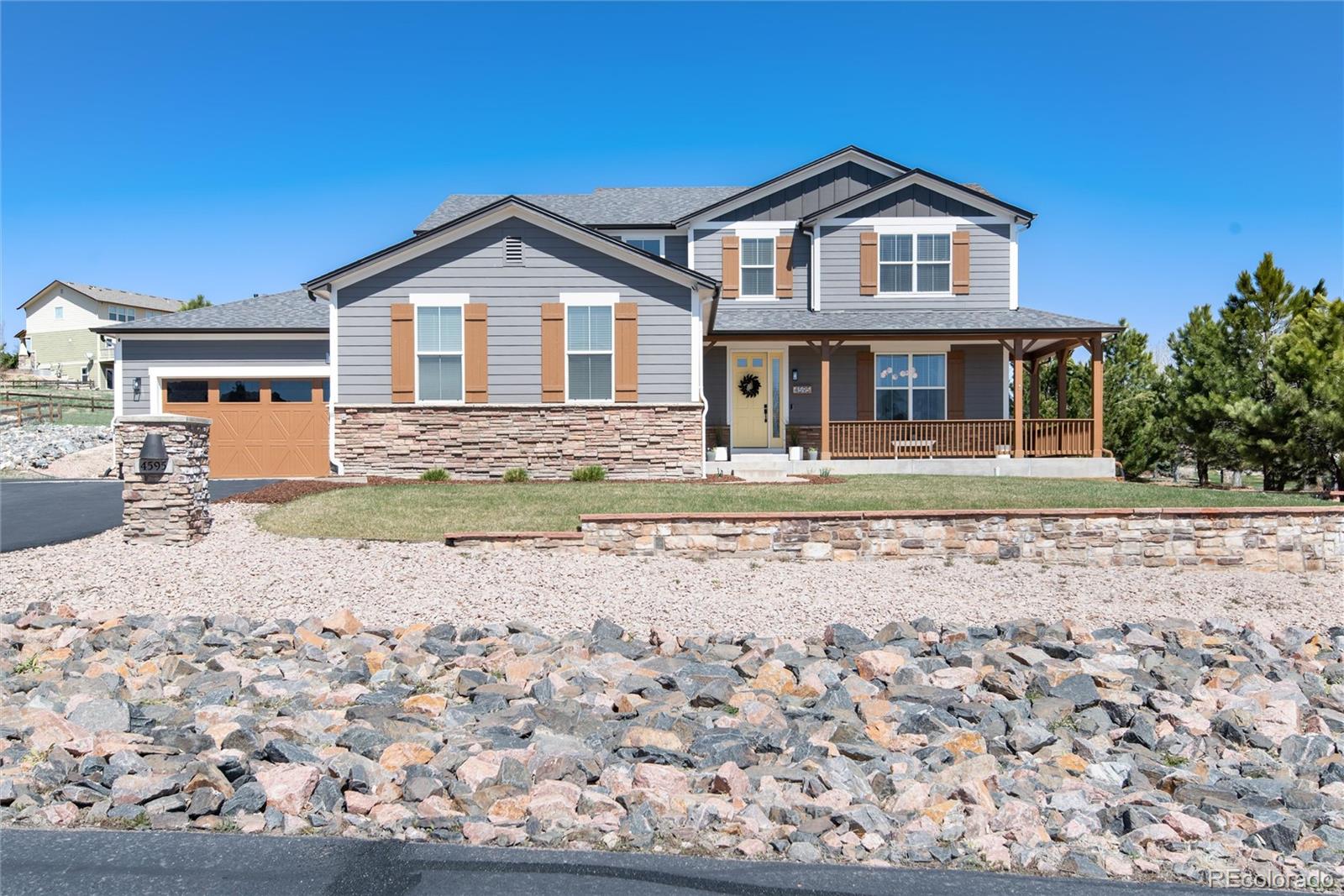 4595 pleasant valley circle, Elizabeth sold home. Closed on 2025-05-20 for $880,000.