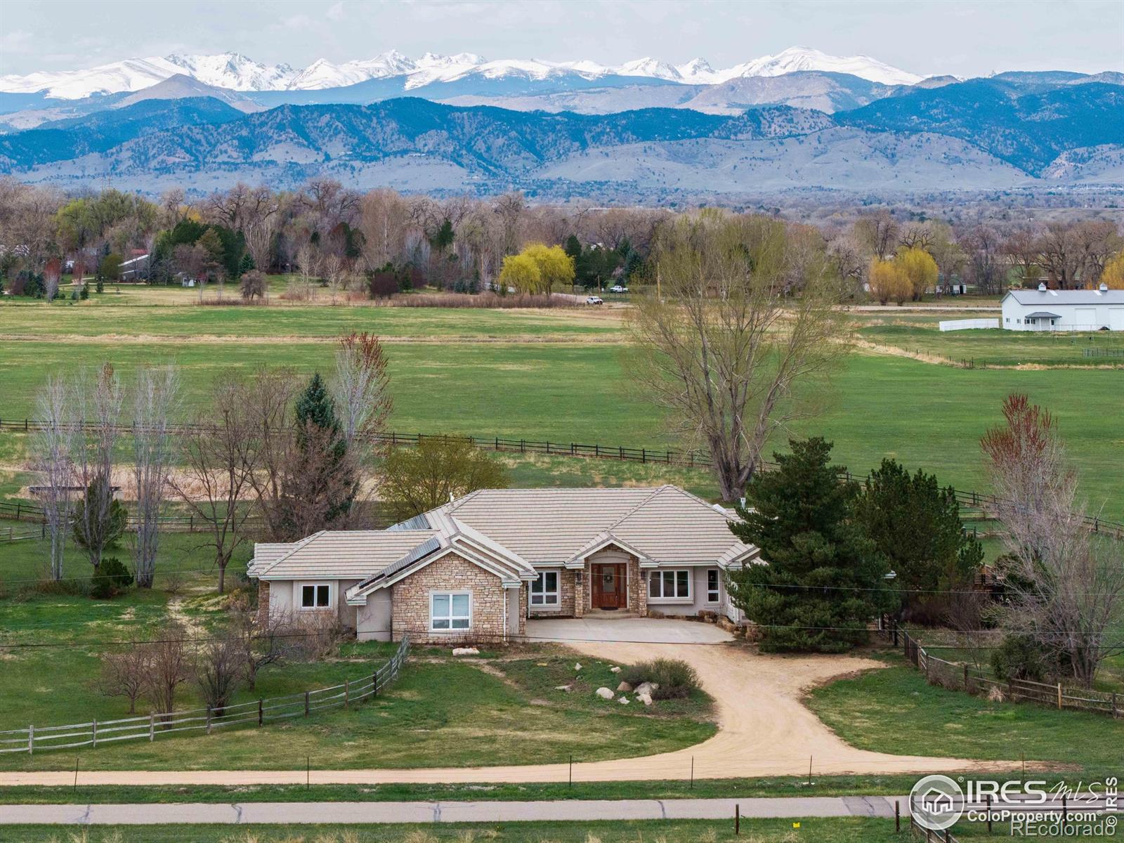 7940  Valmont Road, boulder MLS: 4567891030830 Beds: 5 Baths: 3 Price: $2,595,000
