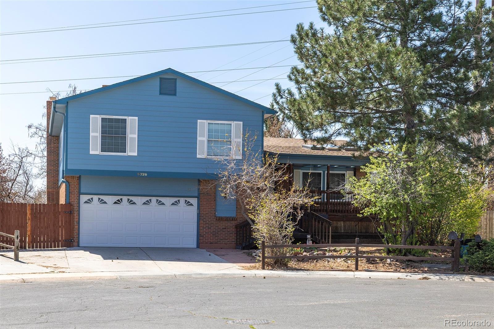 Sheridan Green Westminster Home | MLS #: 45134866720 W 112th Place, Westminster Beds: 3 Baths: 3 Price: $550,000