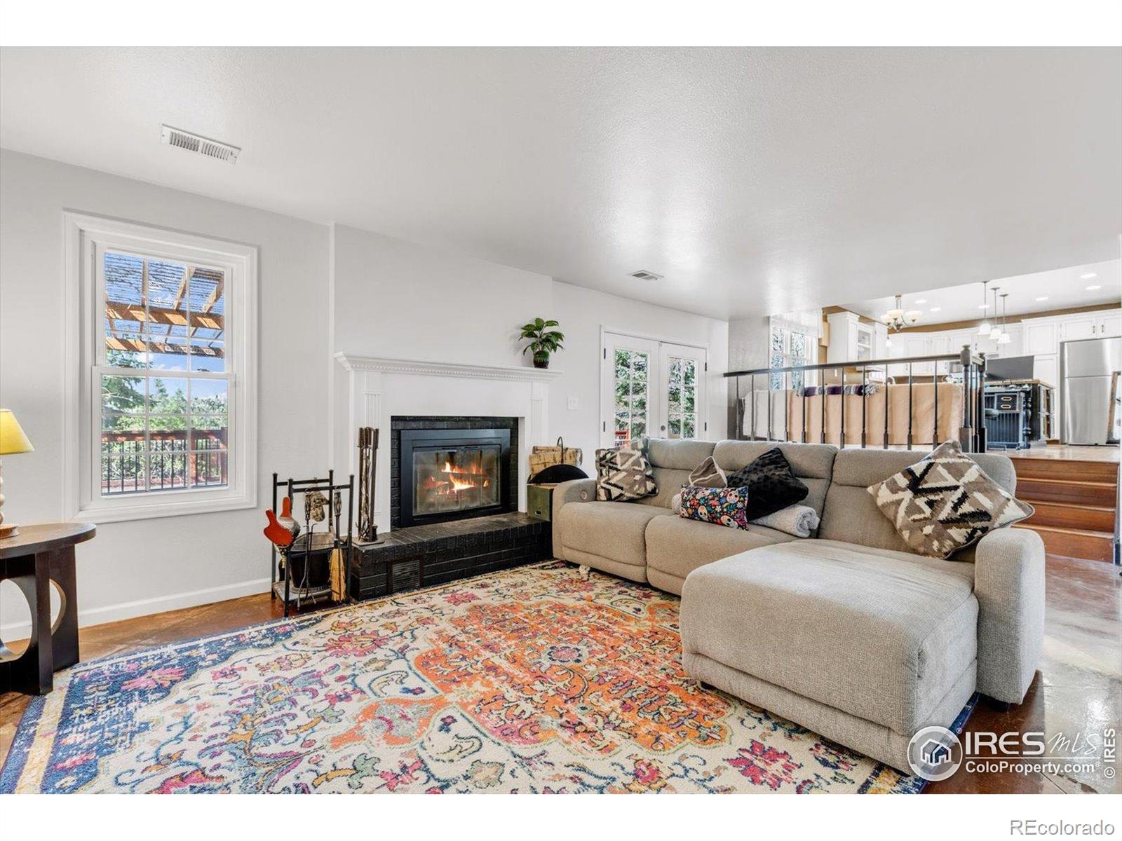 4162  Balsa Court, loveland MLS: 4567891030919 Beds: 5 Baths: 3 Price: $525,000