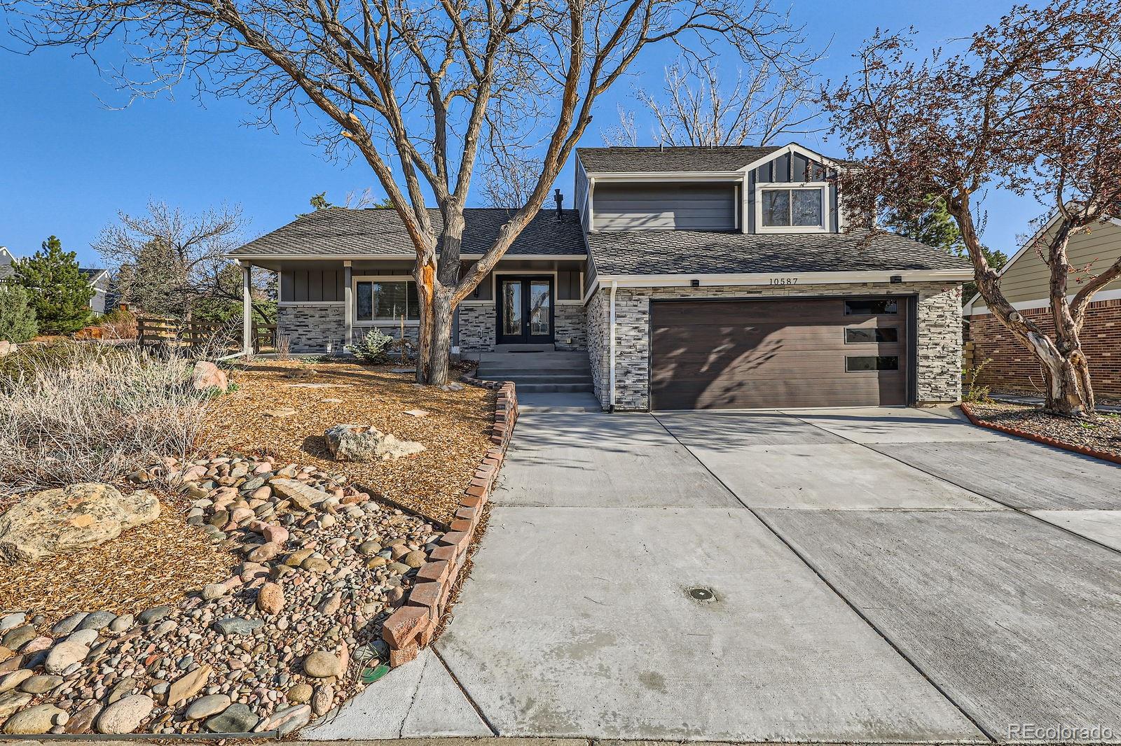 Ken Caryl Ranch Littleton Home | MLS #: 523080710587 W Chautauga Mountain, Littleton Beds: 5 Baths: 4 Price: $799,900