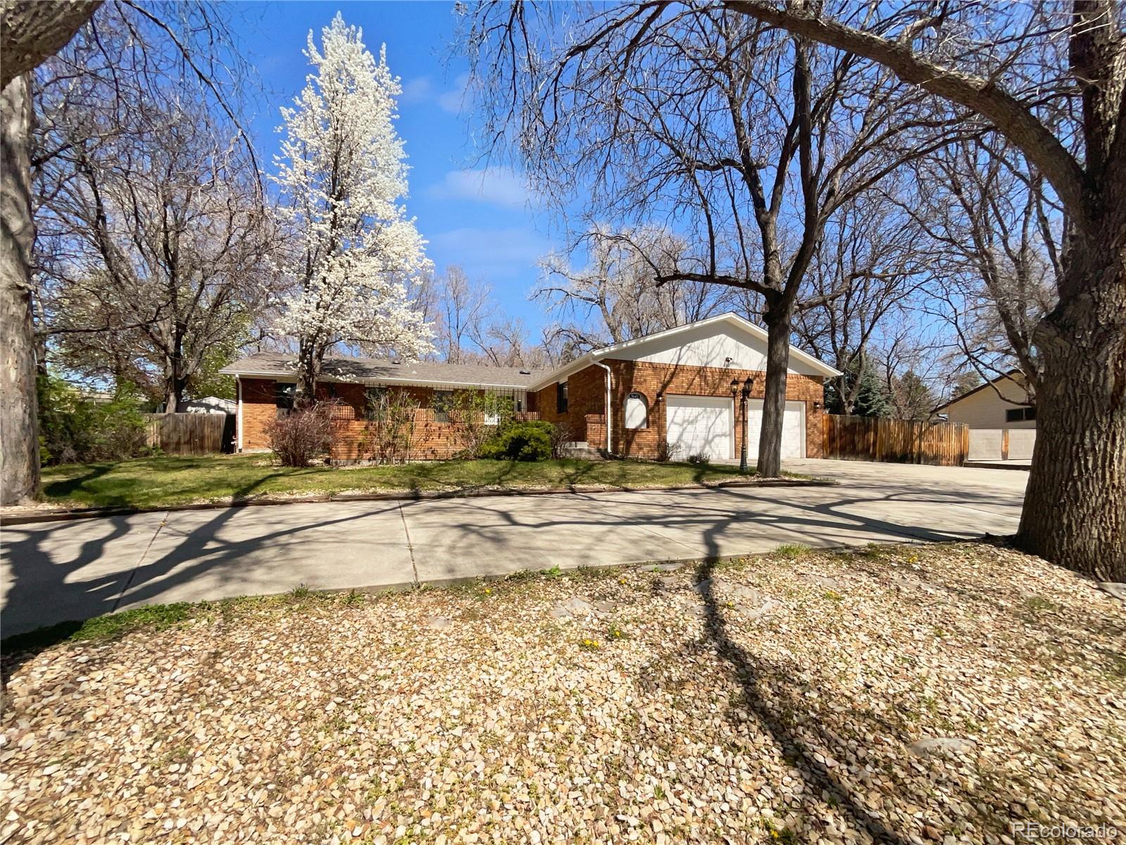 9645 W 73rd Place, arvada MLS: 1636112 Beds: 7 Baths: 3 Price: $785,000