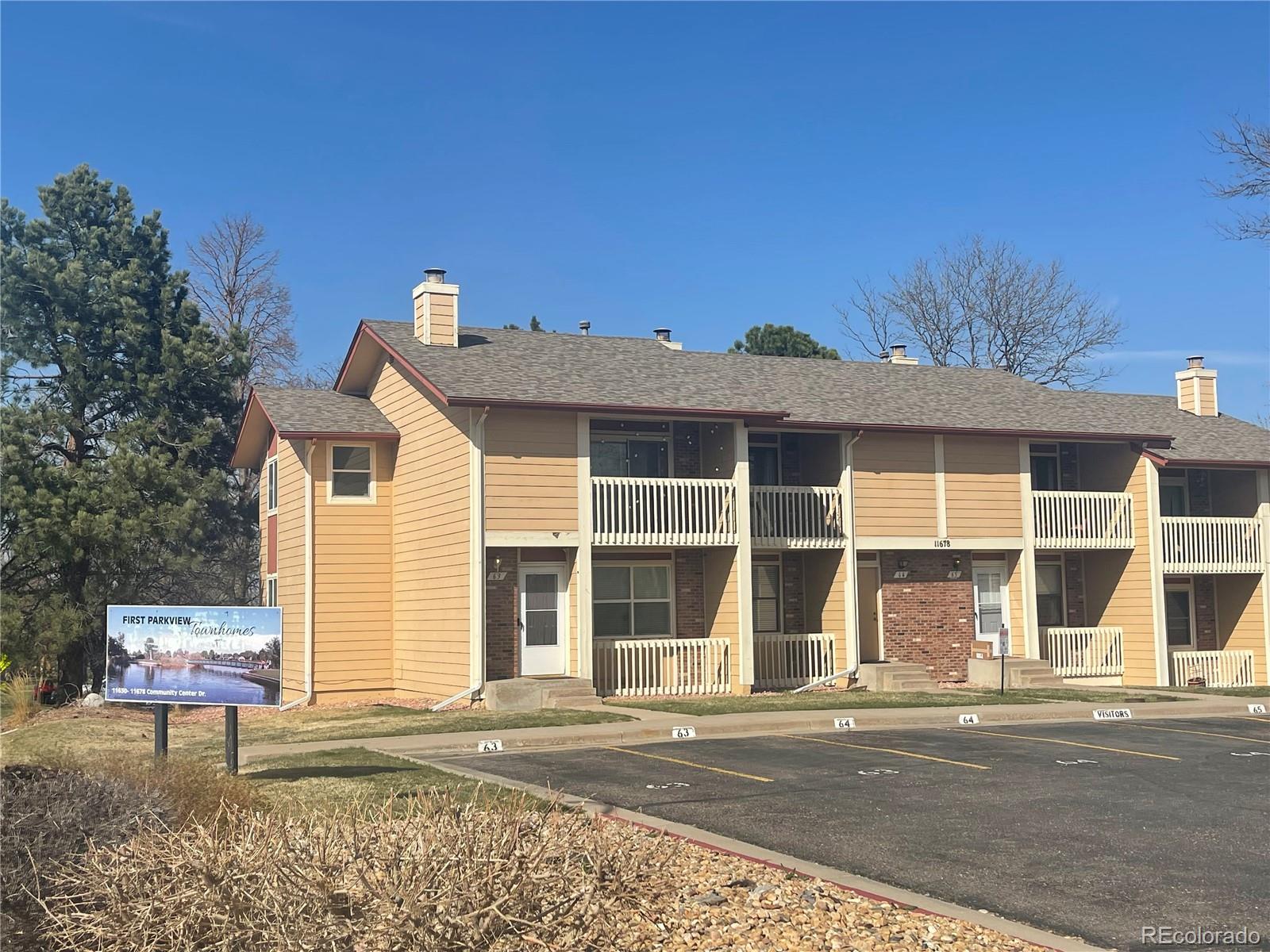 11644  Community Center Drive 126, Northglenn  MLS: 5236216 Beds: 4 Baths: 3 Price: $299,000