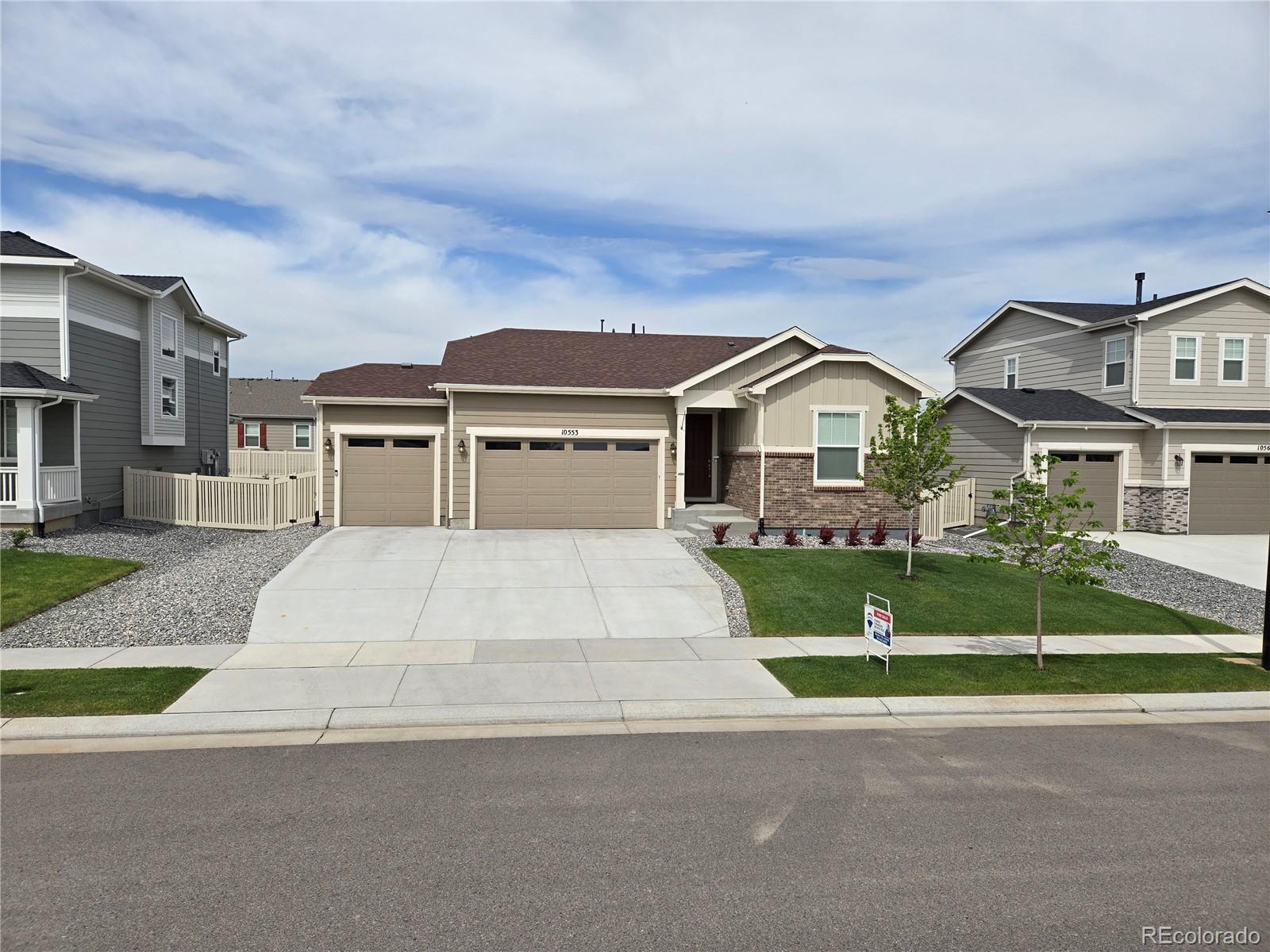 10553  Xenia Court, commerce city MLS: 5116127 Beds: 3 Baths: 2 Price: $515,000