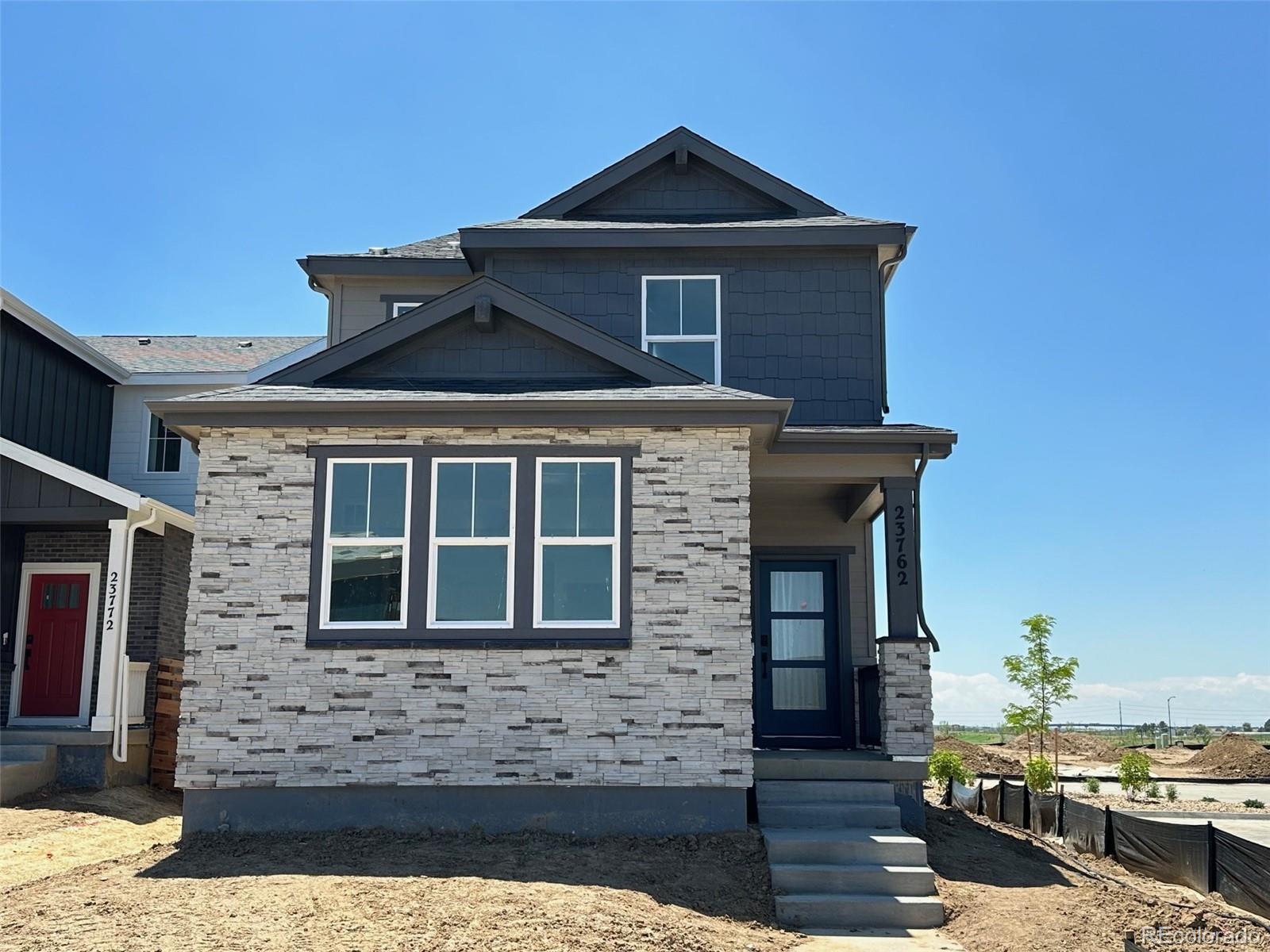 Aurora Highlands Aurora Home | MLS #: 474138223762 E 33rd Place, Aurora Beds: 3 Baths: 3 Price: $520,000