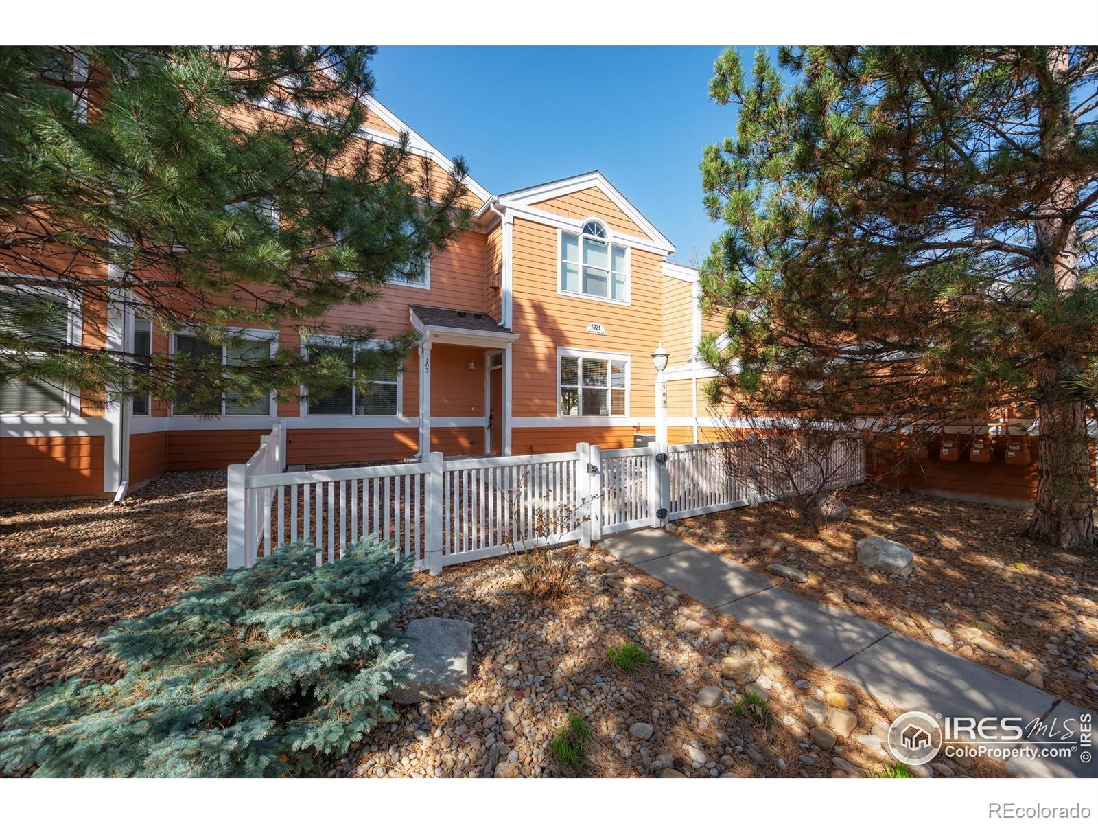 1921 grays peak drive, Loveland sold home. Closed on 2025-06-17 for $315,000.