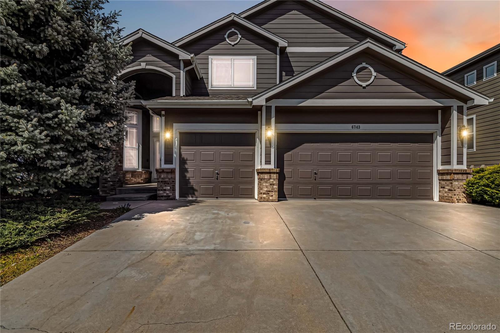 Castle Pines Castle Pines Home | MLS #: 88225856743  Serena Avenue, Castle Pines Beds: 6 Baths: 4 Price: $1,100,000