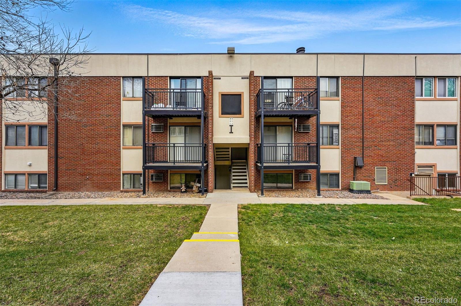 5995 w hampden avenue, Denver sold home. Closed on 2025-06-06 for $125,000.