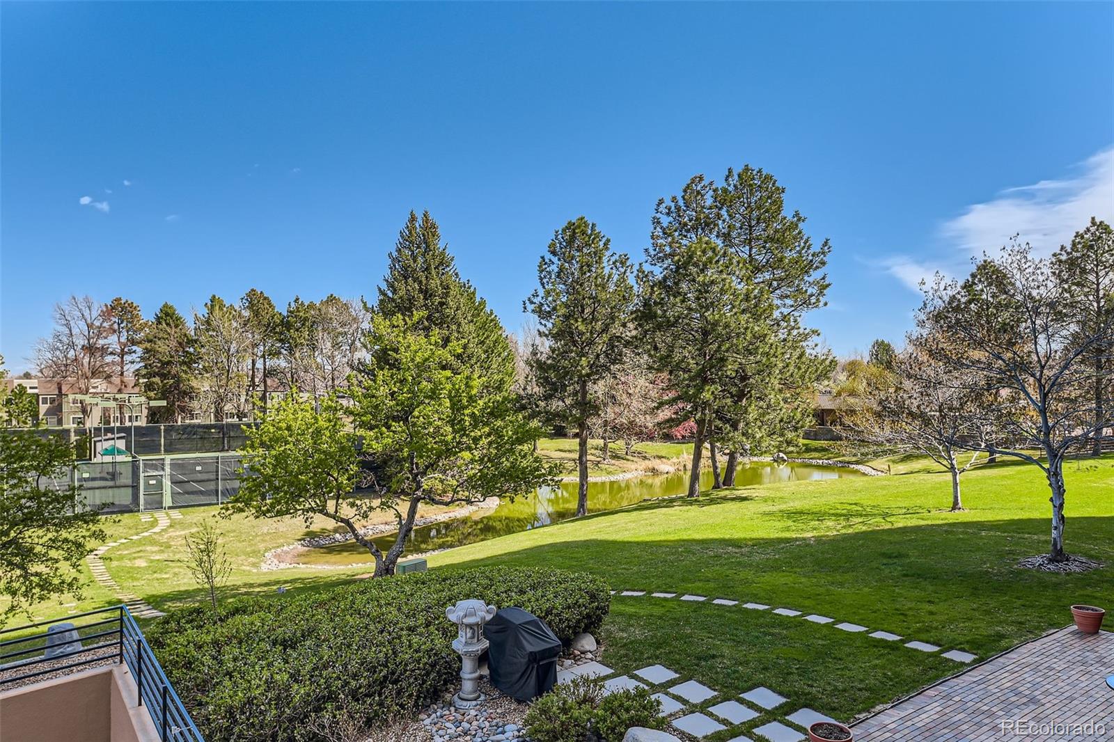 1900 E Girard Place 201, Englewood  MLS: 4729599 Beds: 2 Baths: 2 Price: $386,000