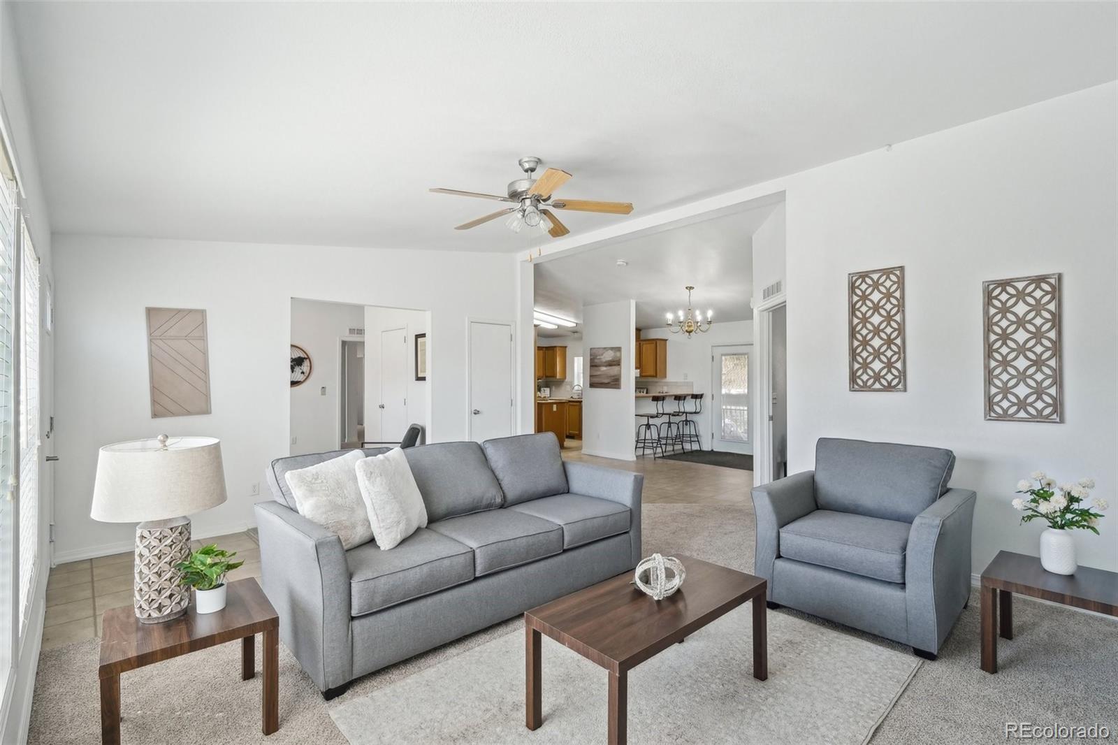5001  Holiday Drive, fort collins MLS: 8131322 Beds: 4 Baths: 5 Price: $550,000