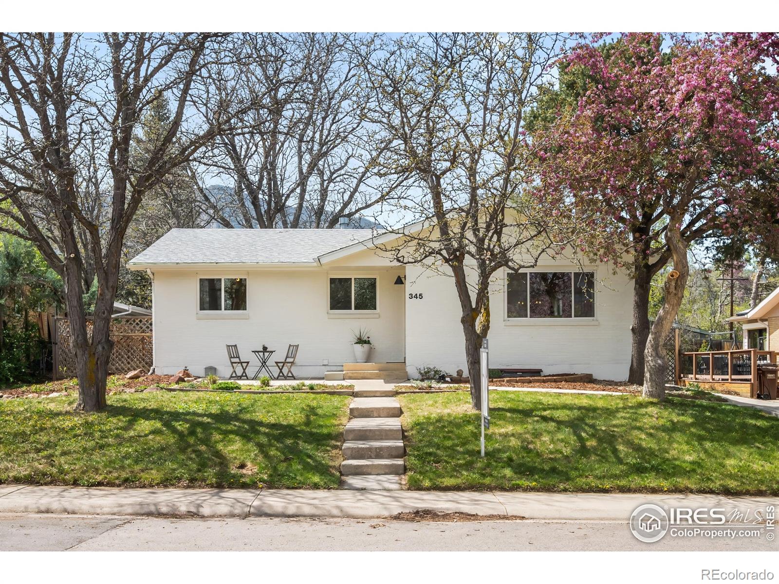345  Colgate Street, boulder MLS: 4567891031182 Beds: 4 Baths: 2 Price: $998,000