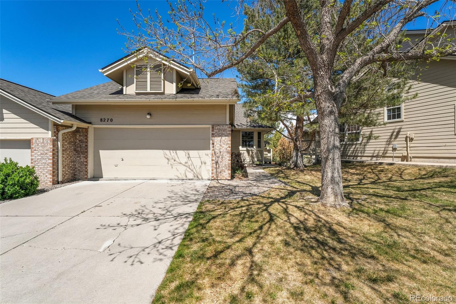  Centennial Condo / Townhome | MLS #: 29607798270 S High Court , Centennial Beds: 3 Baths: 3 Price: $499,900