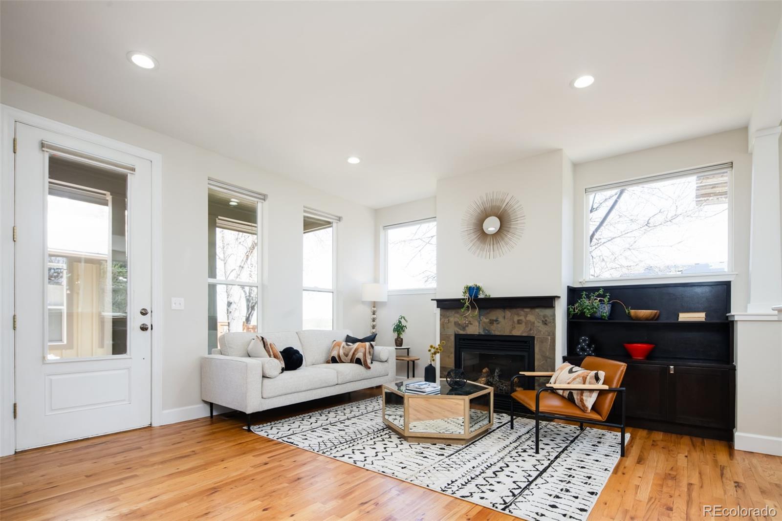452 N Finch Avenue, lafayette MLS: 5528949 Beds: 4 Baths: 5 Price: $749,000