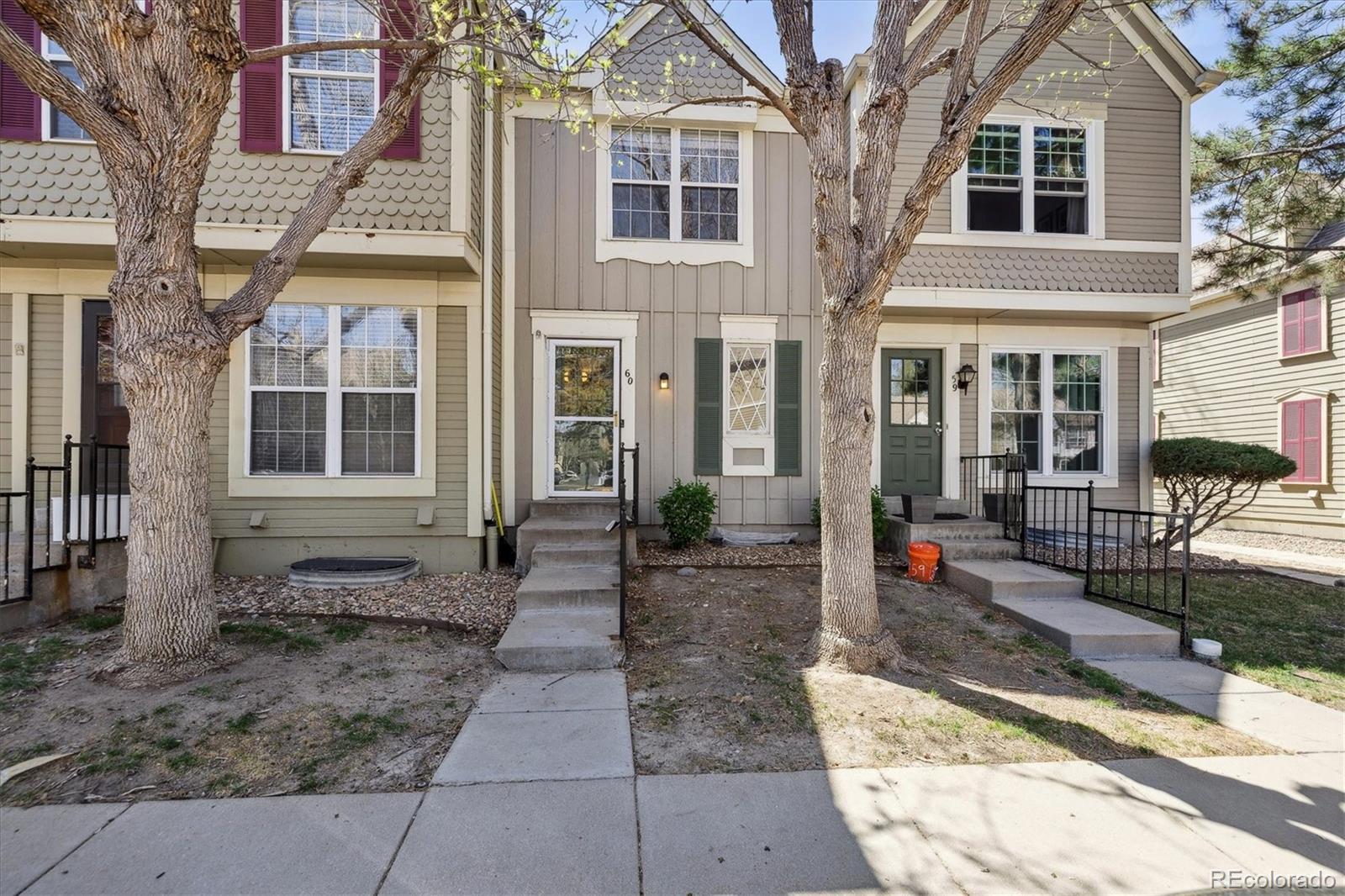 1811 S Quebec Way 60, Denver  MLS: 5071783 Beds: 3 Baths: 2 Price: $339,900
